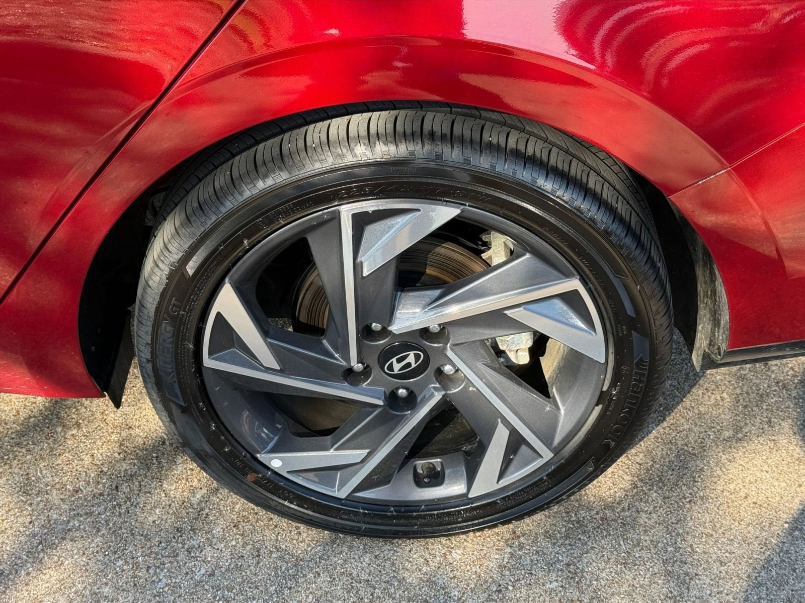 Thumbnail: 2025 Hyundai Elantra - 30