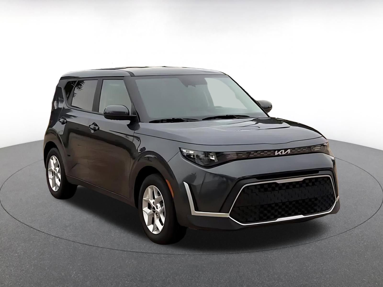 Thumbnail: 2025 Kia Soul - 3