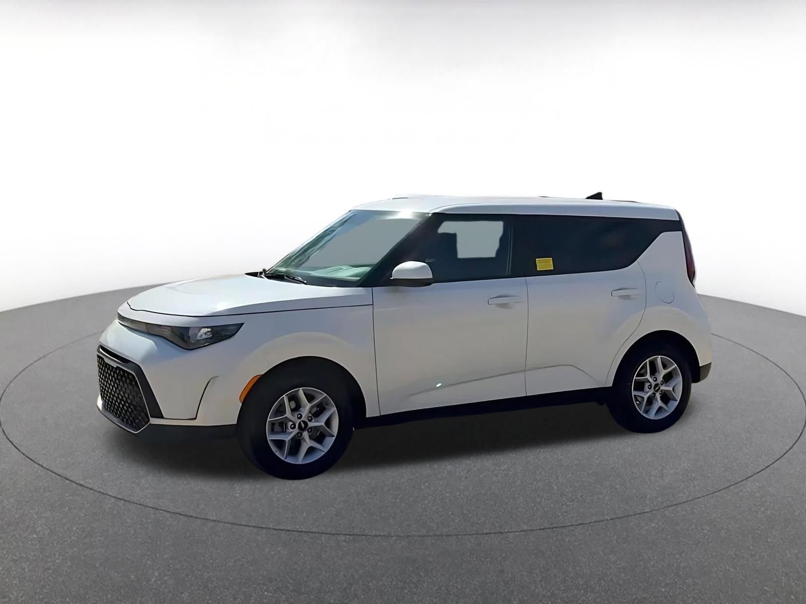 Thumbnail: 2025 Kia Soul - 8