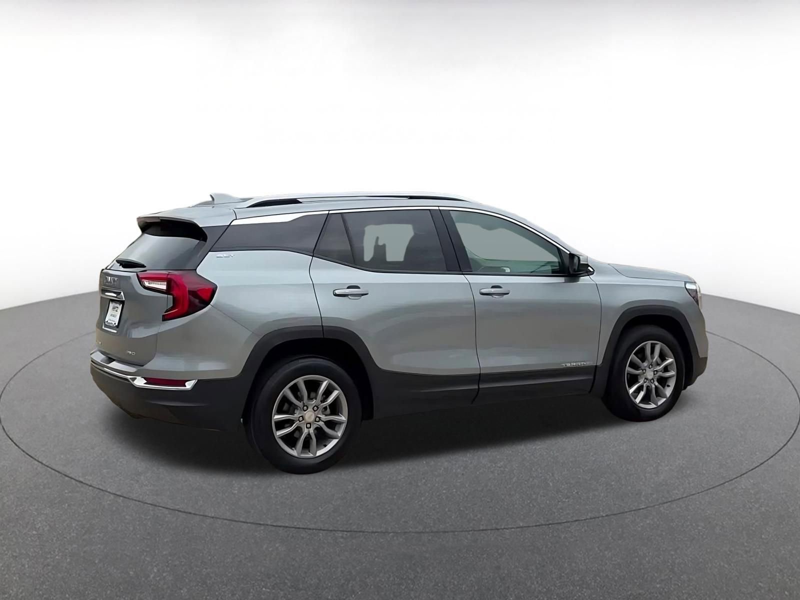 Thumbnail: 2024 GMC Terrain - 15