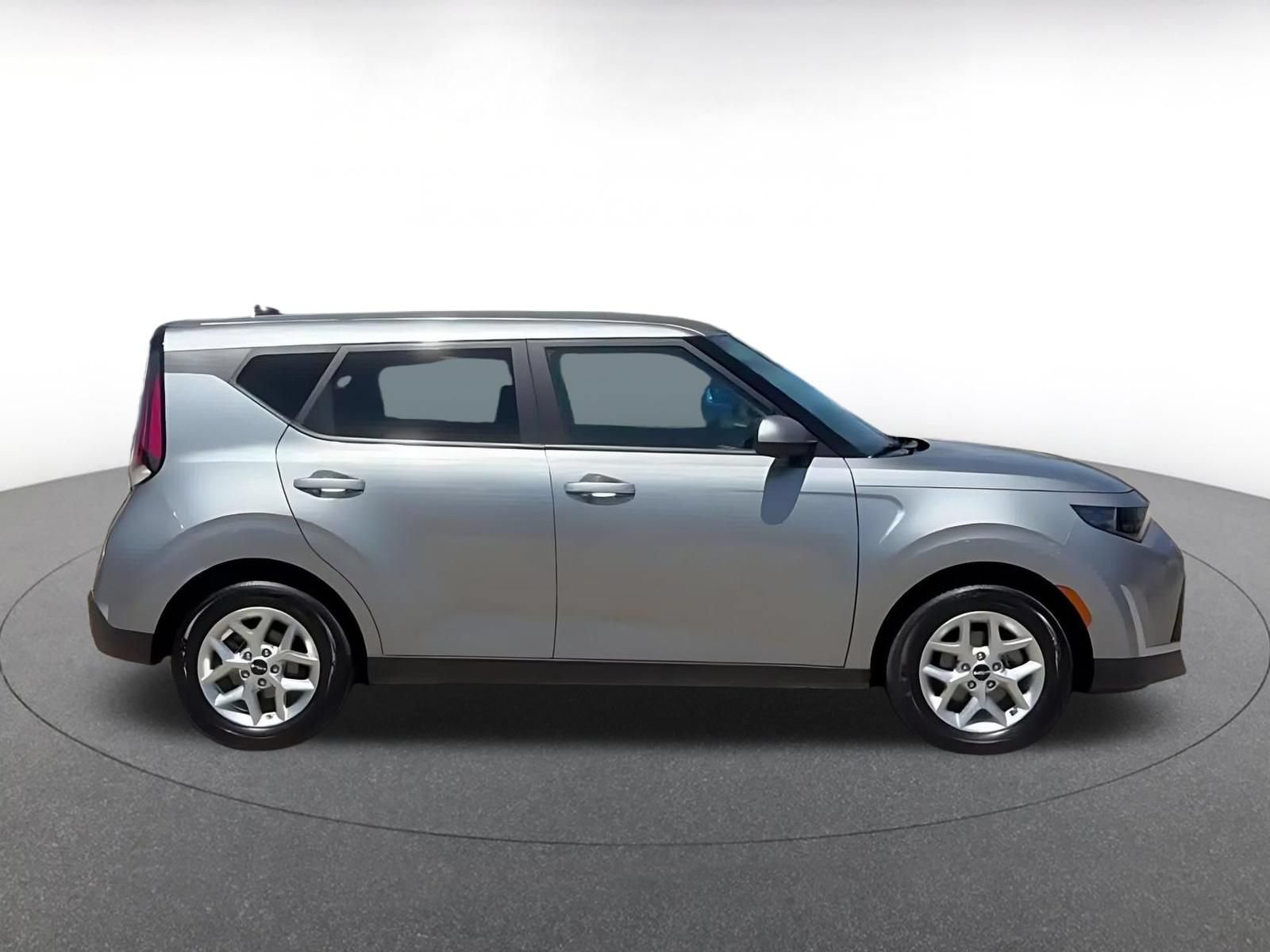 Thumbnail: 2025 Kia Soul - 16