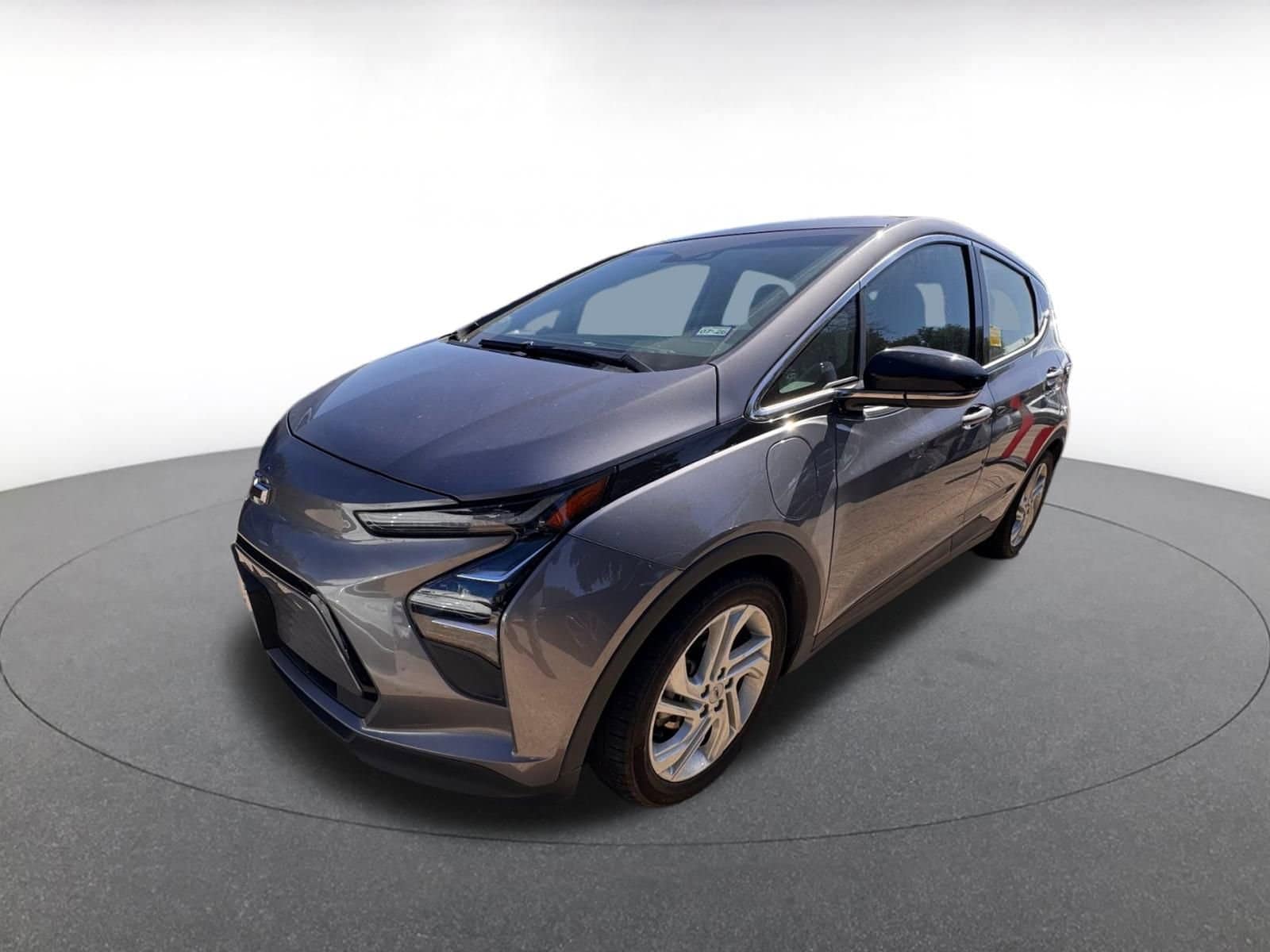 Thumbnail: 2023 Chevrolet Bolt EV - 2