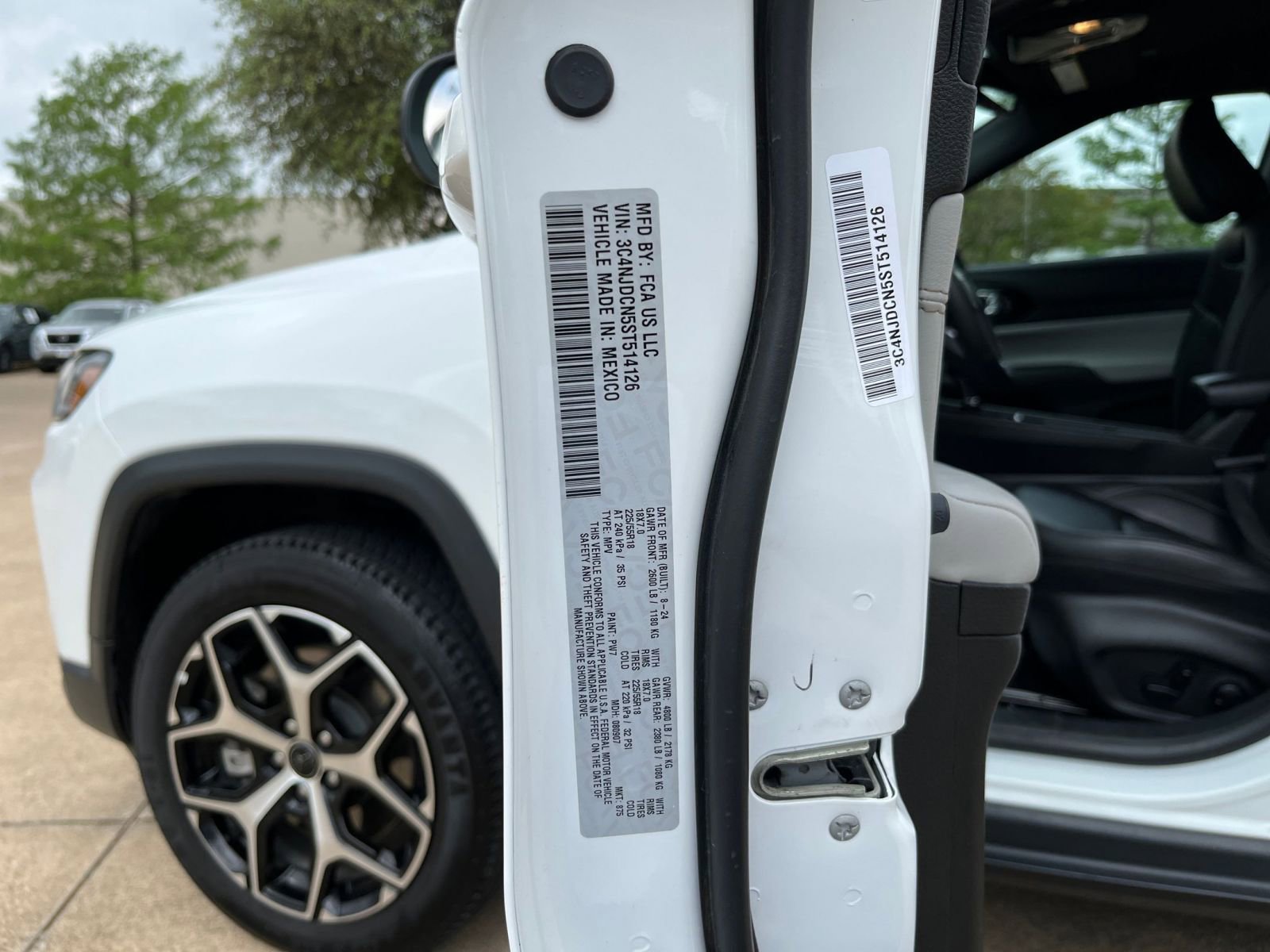 Thumbnail: 2025 Jeep Compass - 32