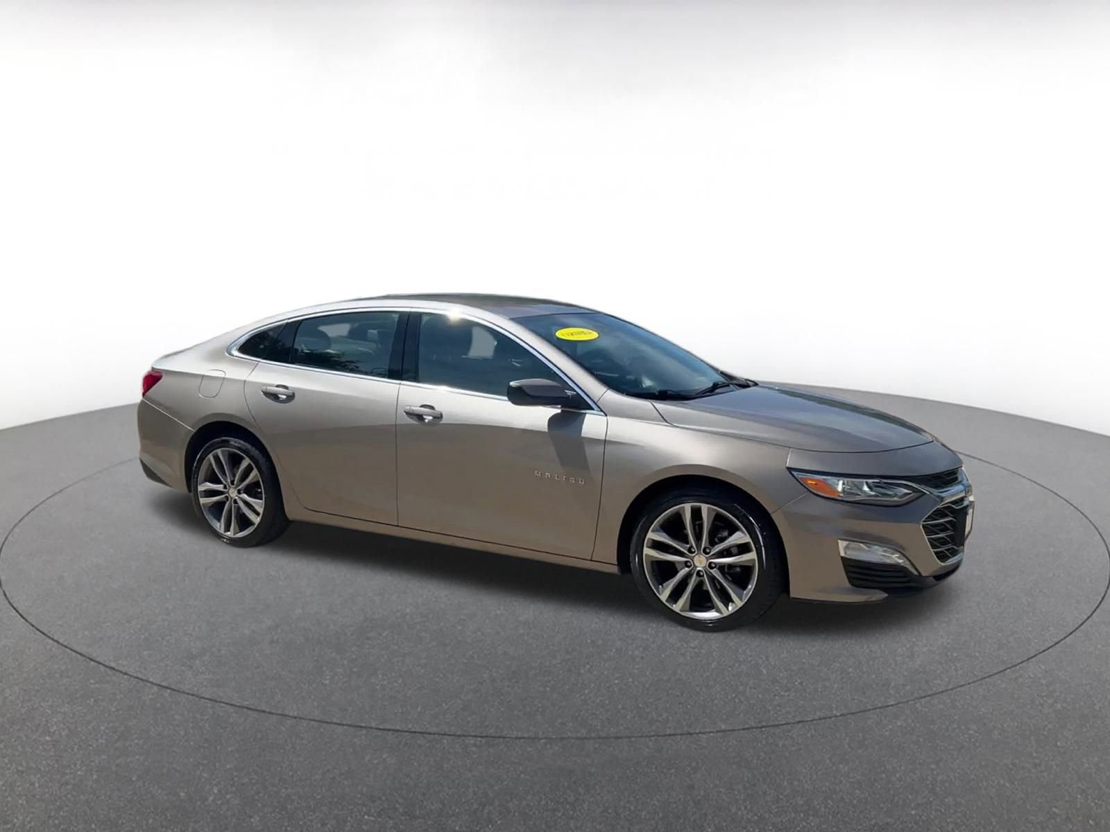 Thumbnail: 2024 Chevrolet Malibu - 2