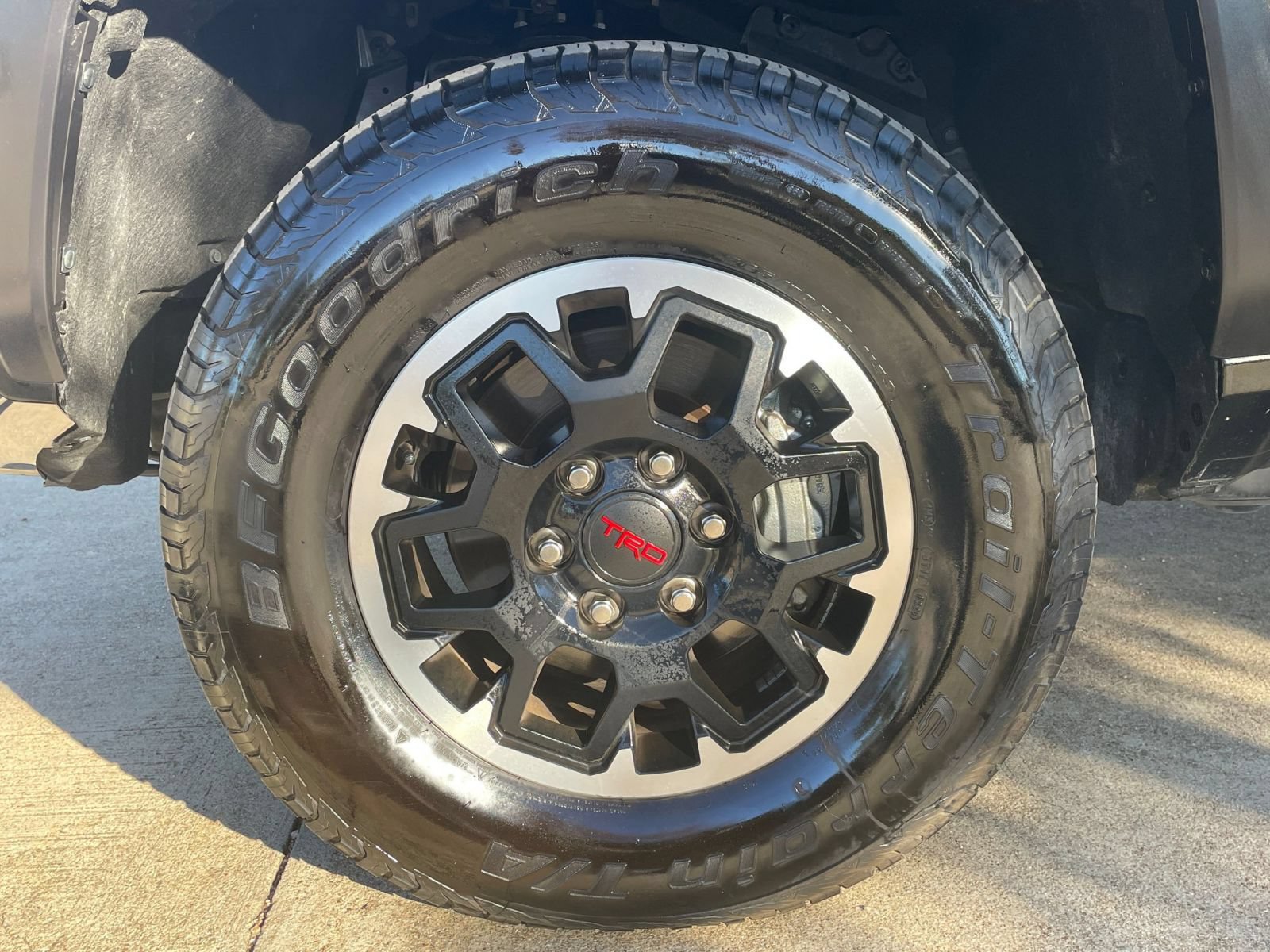 Thumbnail: 2025 Toyota Tacoma - 30