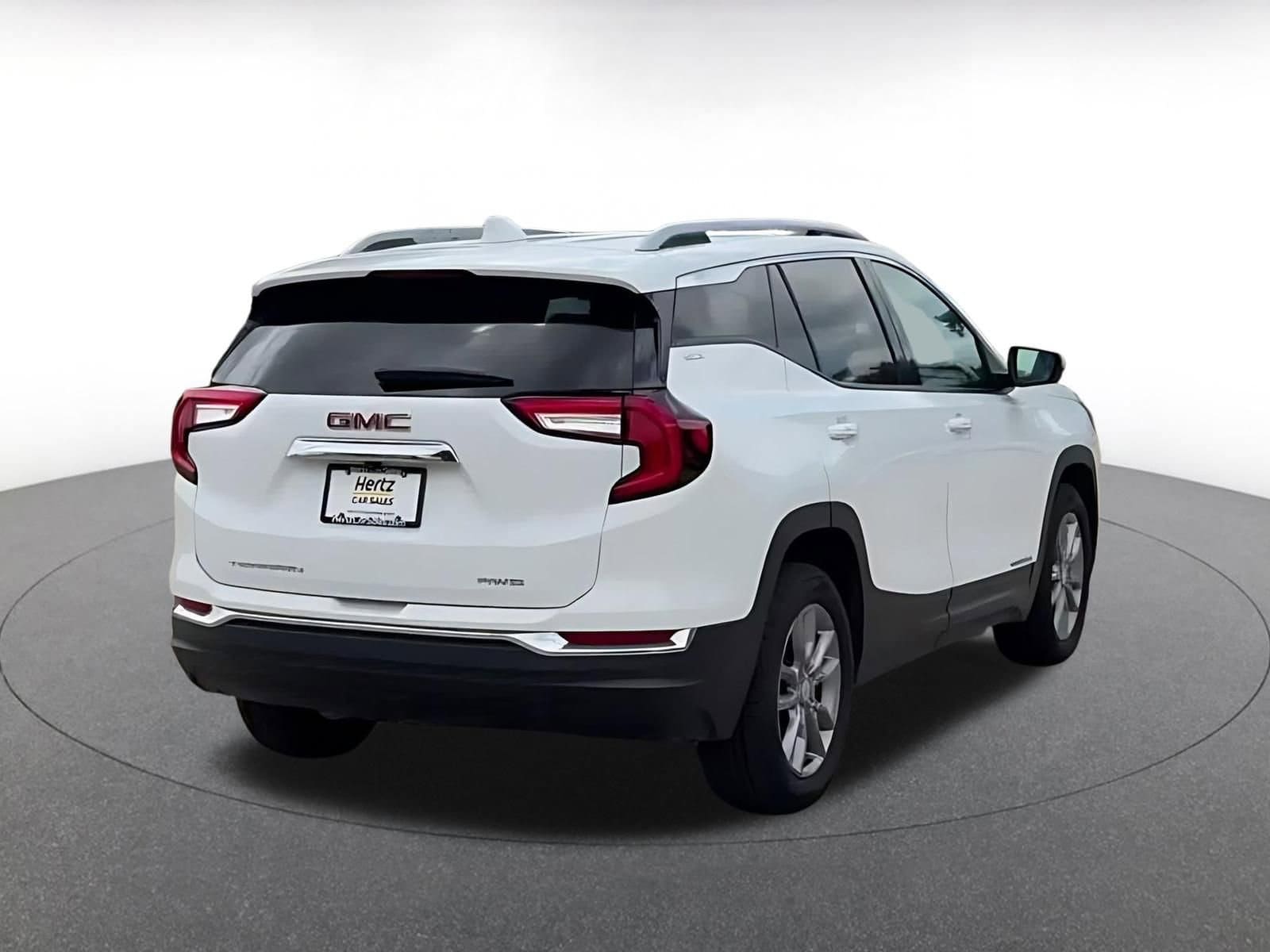 Thumbnail: 2024 GMC Terrain - 14