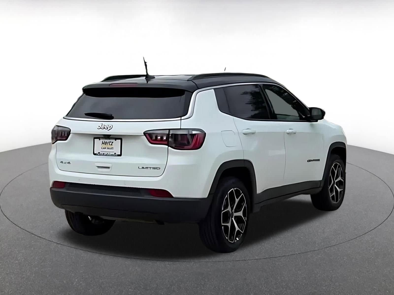 Thumbnail: 2025 Jeep Compass - 15