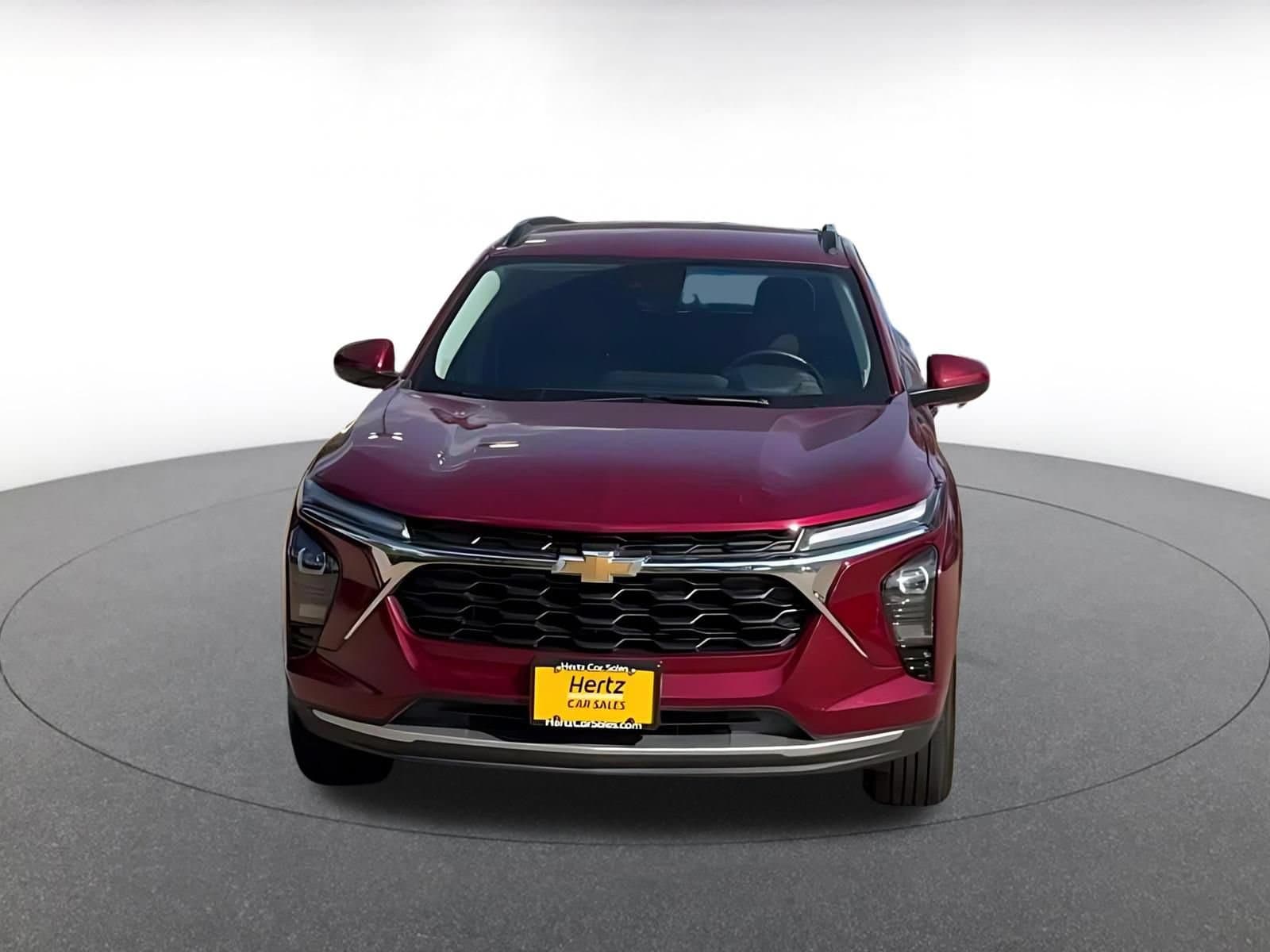 Thumbnail: 2025 Chevrolet Trax - 4