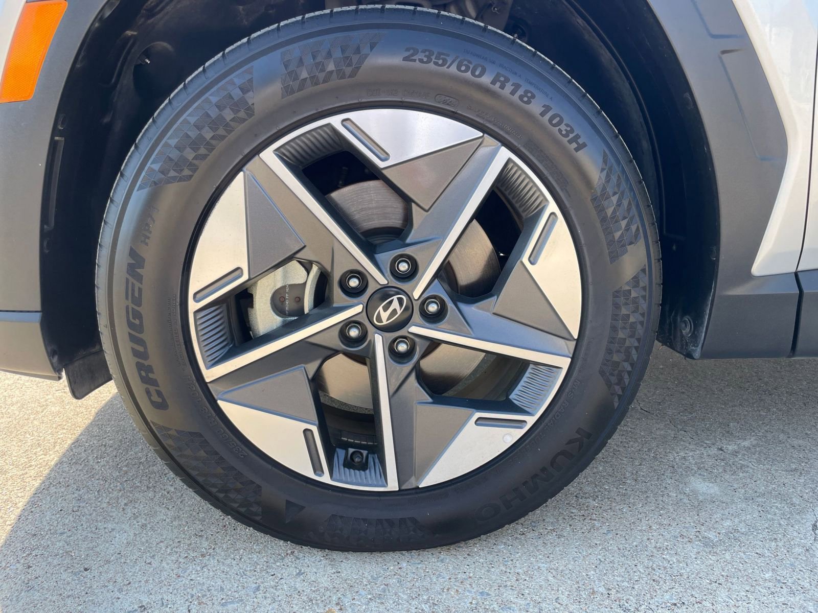 Thumbnail: 2025 Hyundai Tucson - 33