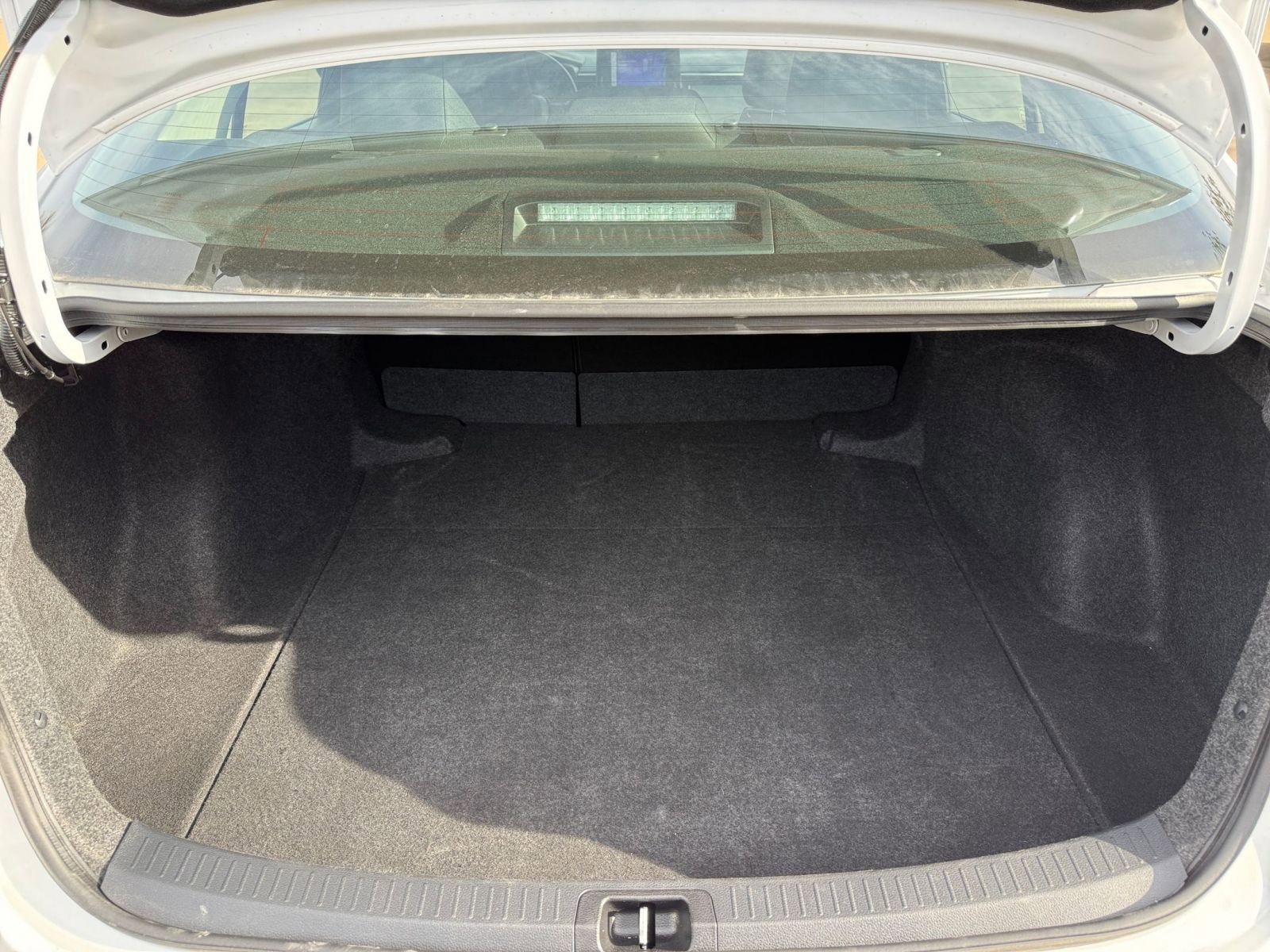 Thumbnail: 2025 Toyota Corolla - 31