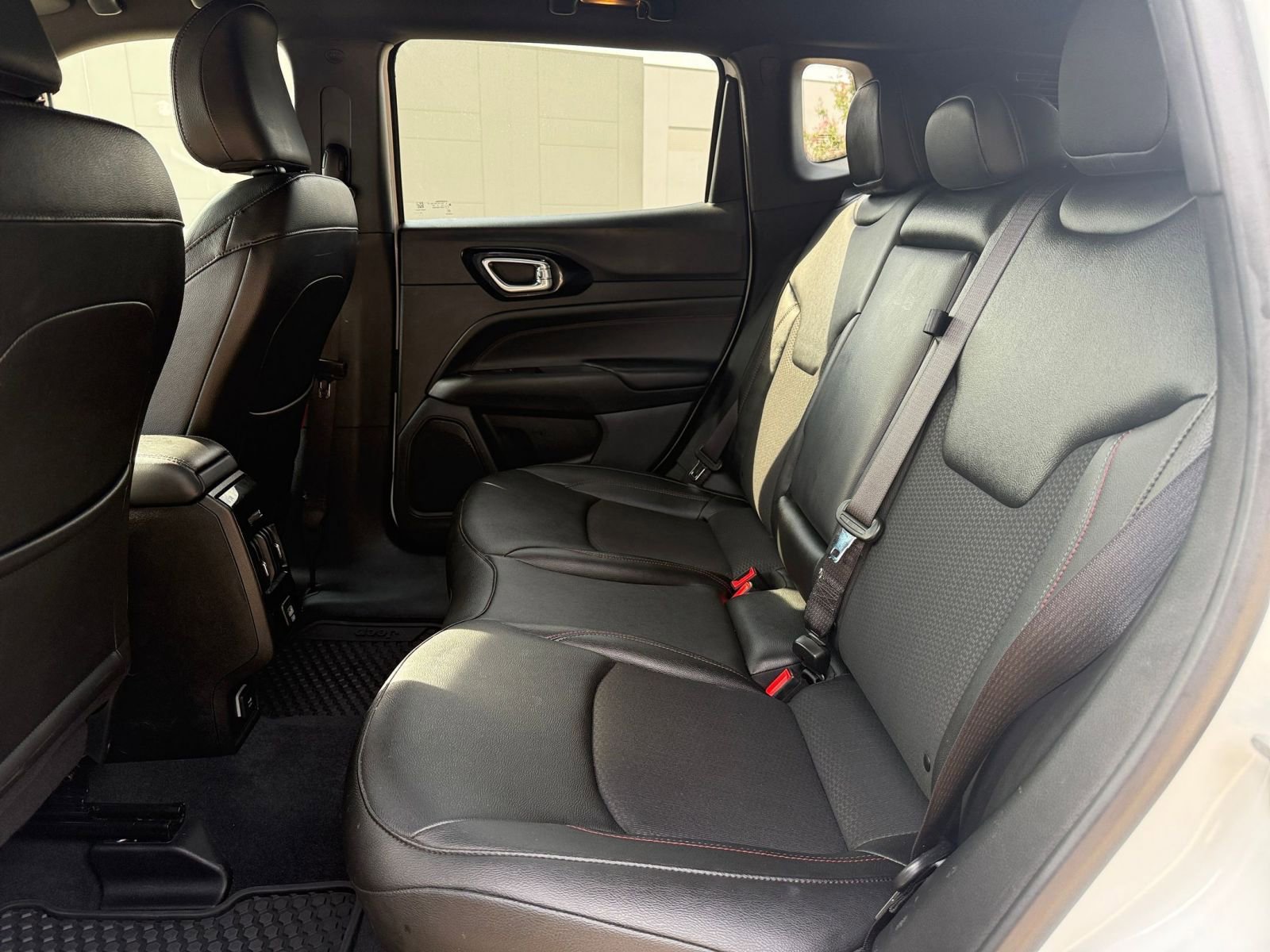 Thumbnail: 2025 Jeep Compass - 25