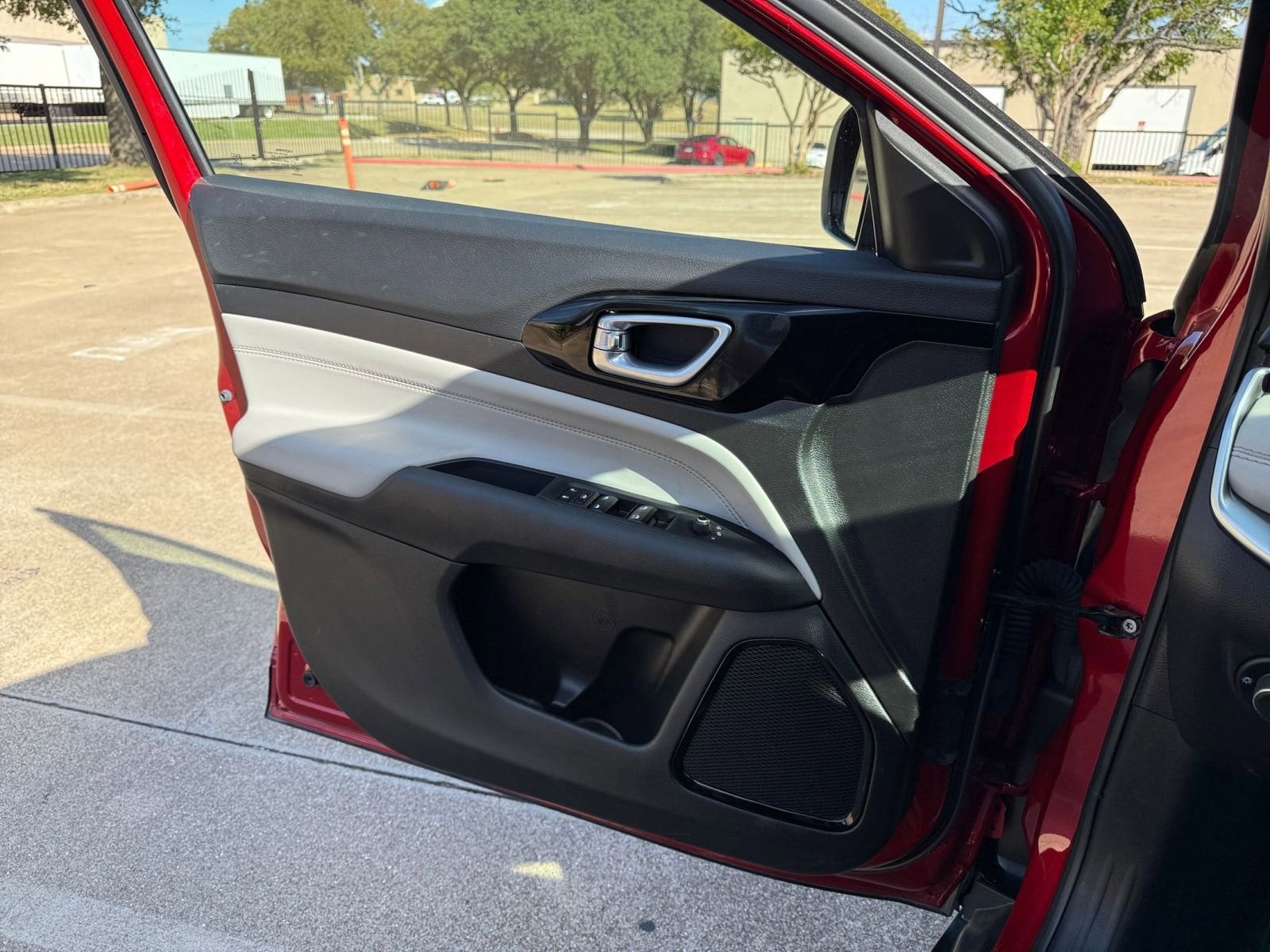 Thumbnail: 2025 Jeep Compass - 20