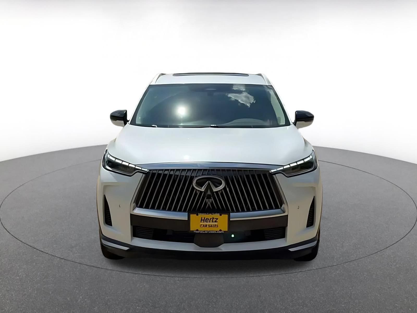 Thumbnail: 2026 INFINITI QX60 - 4