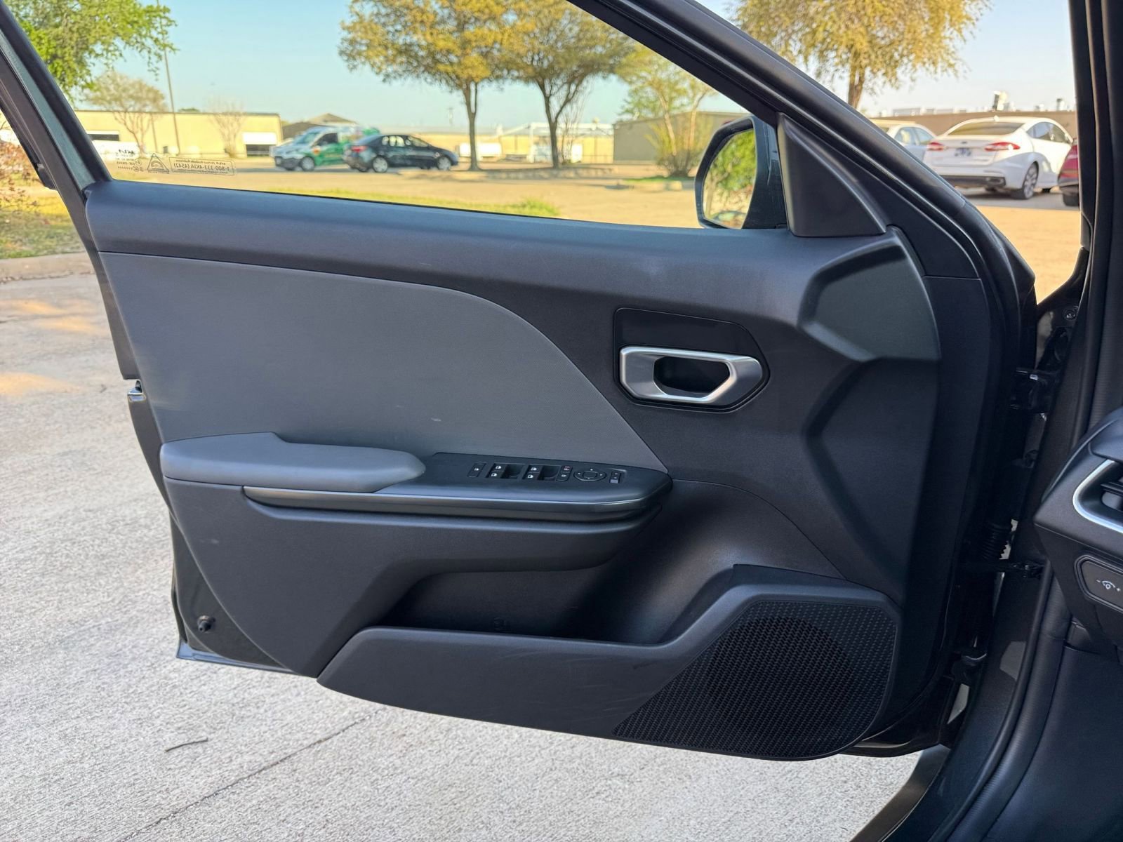 Thumbnail: 2025 Kia K4 - 18