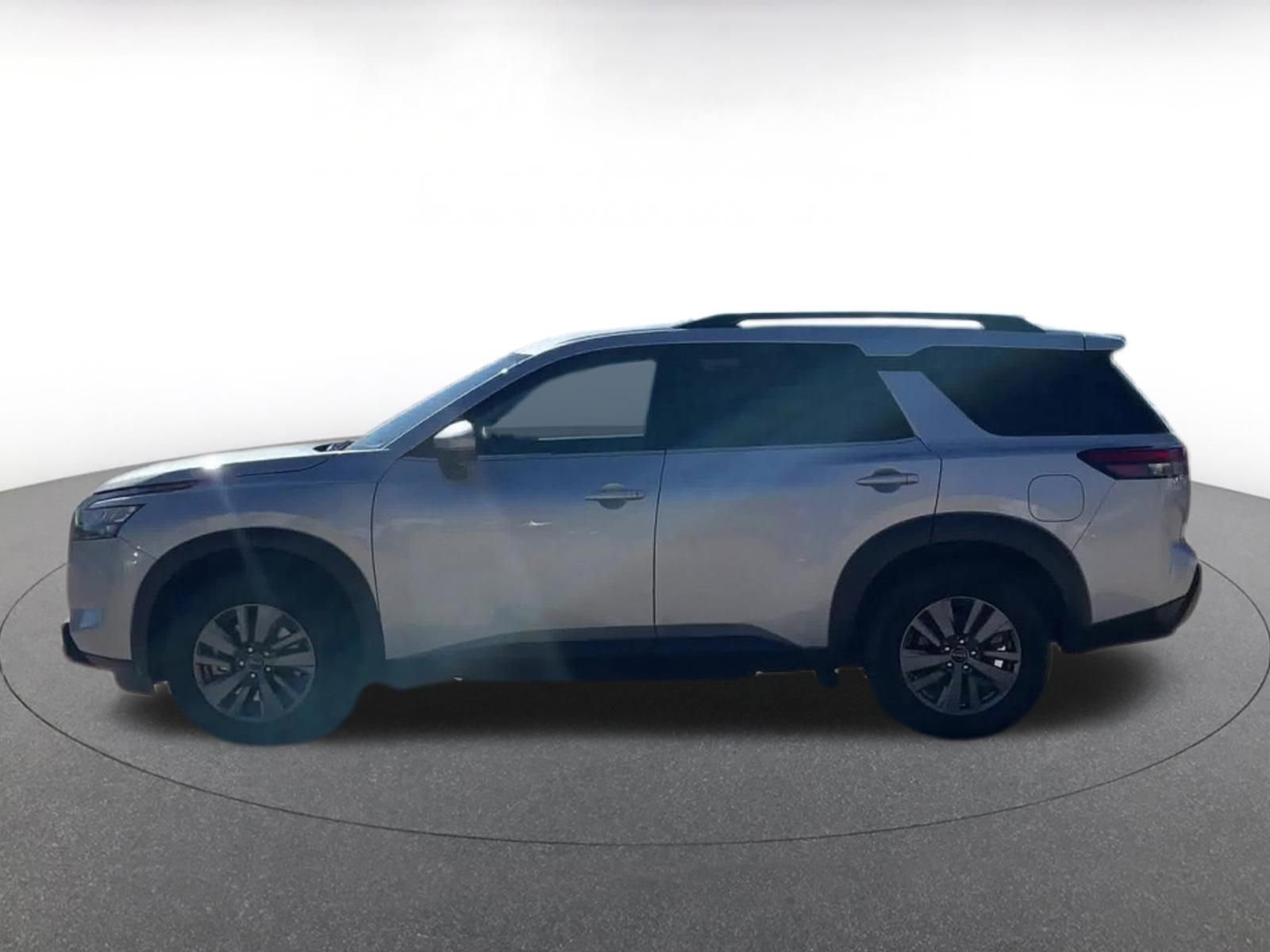 Thumbnail: 2025 Nissan Pathfinder - 9