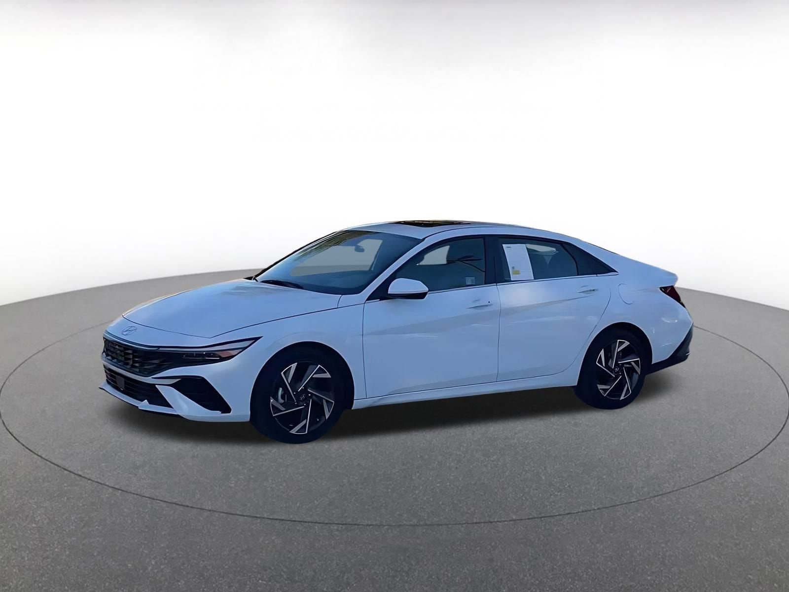 Thumbnail: 2025 Hyundai Elantra - 9