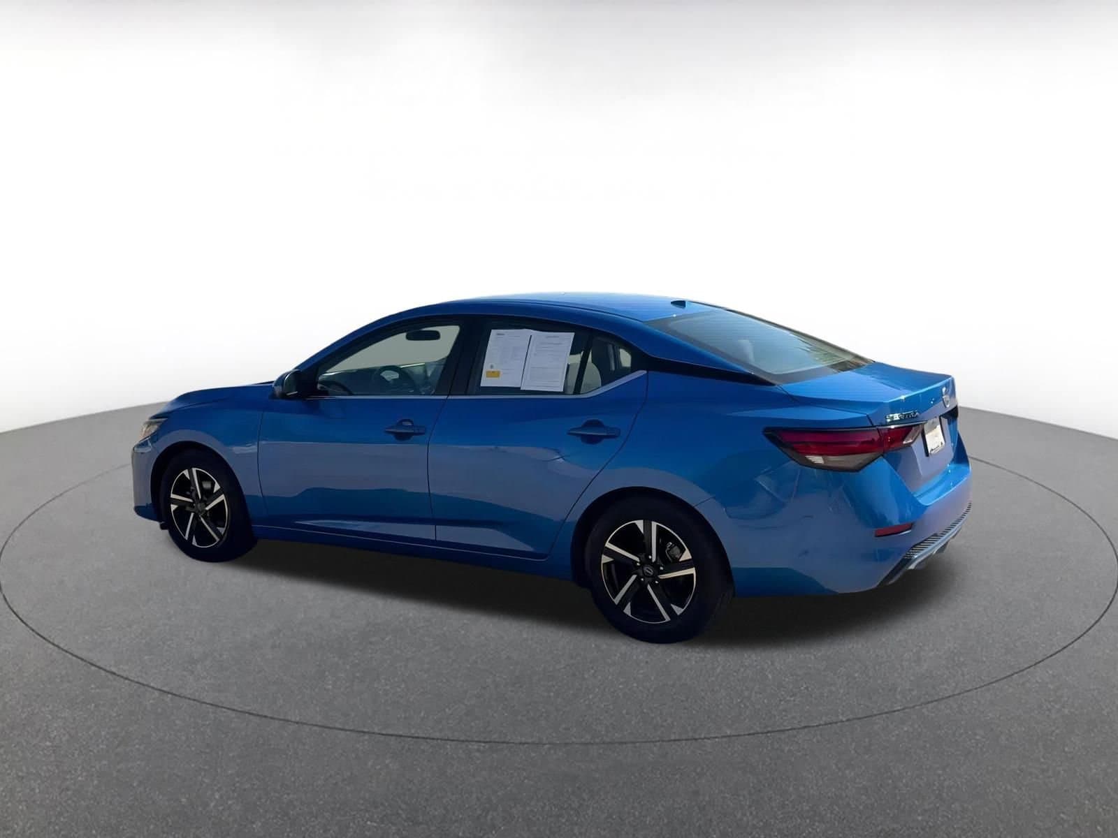 Thumbnail: 2024 Nissan Sentra - 10