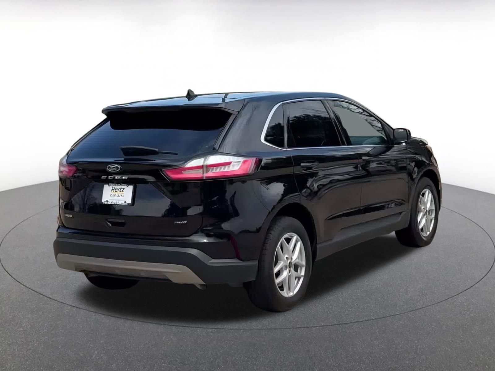 Thumbnail: 2024 Ford Edge - 14