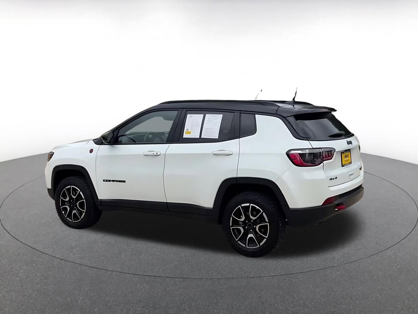 Thumbnail: 2025 Jeep Compass - 10