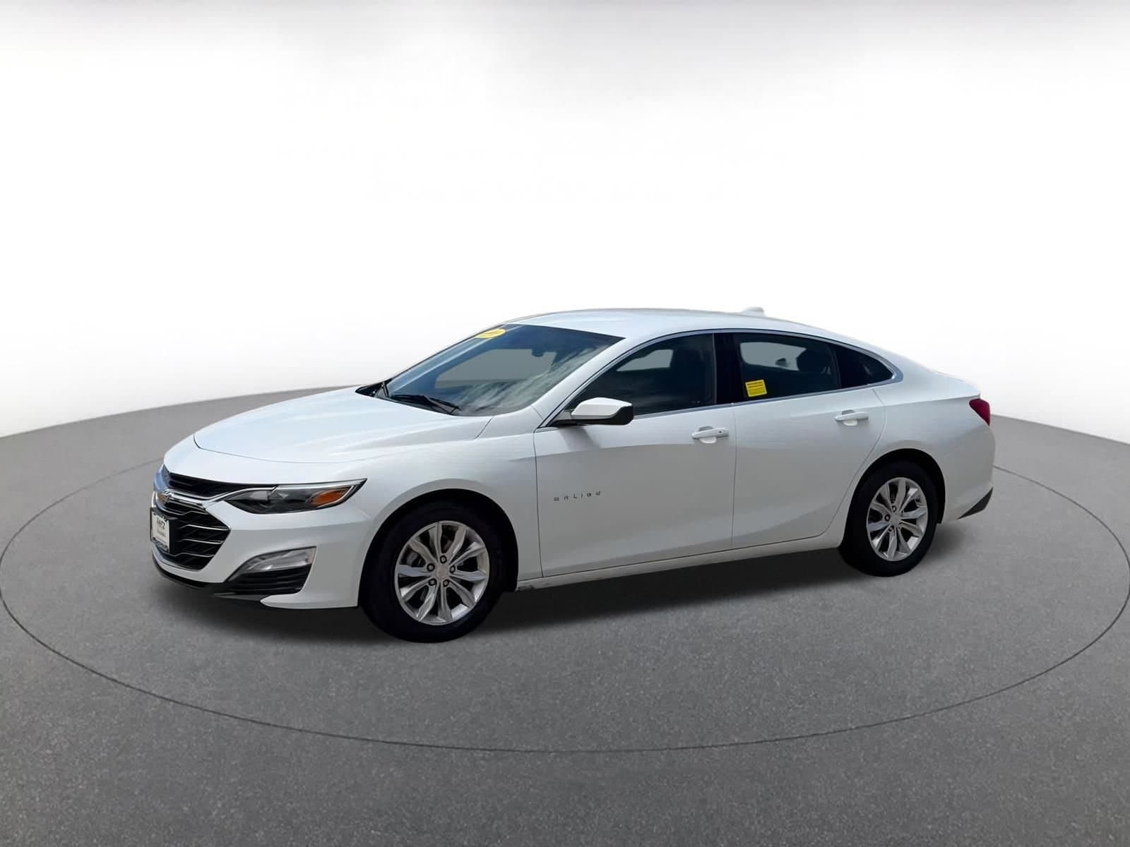 Thumbnail: 2023 Chevrolet Malibu - 8