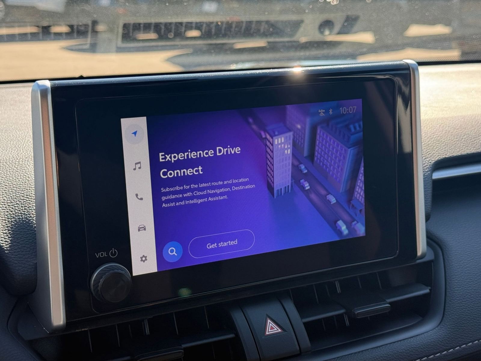 Thumbnail: 2025 Toyota RAV4 - 21