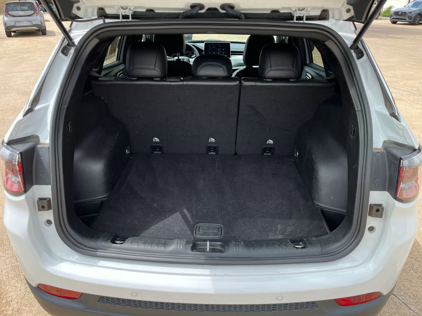 Thumbnail: 2025 Jeep Compass - 34