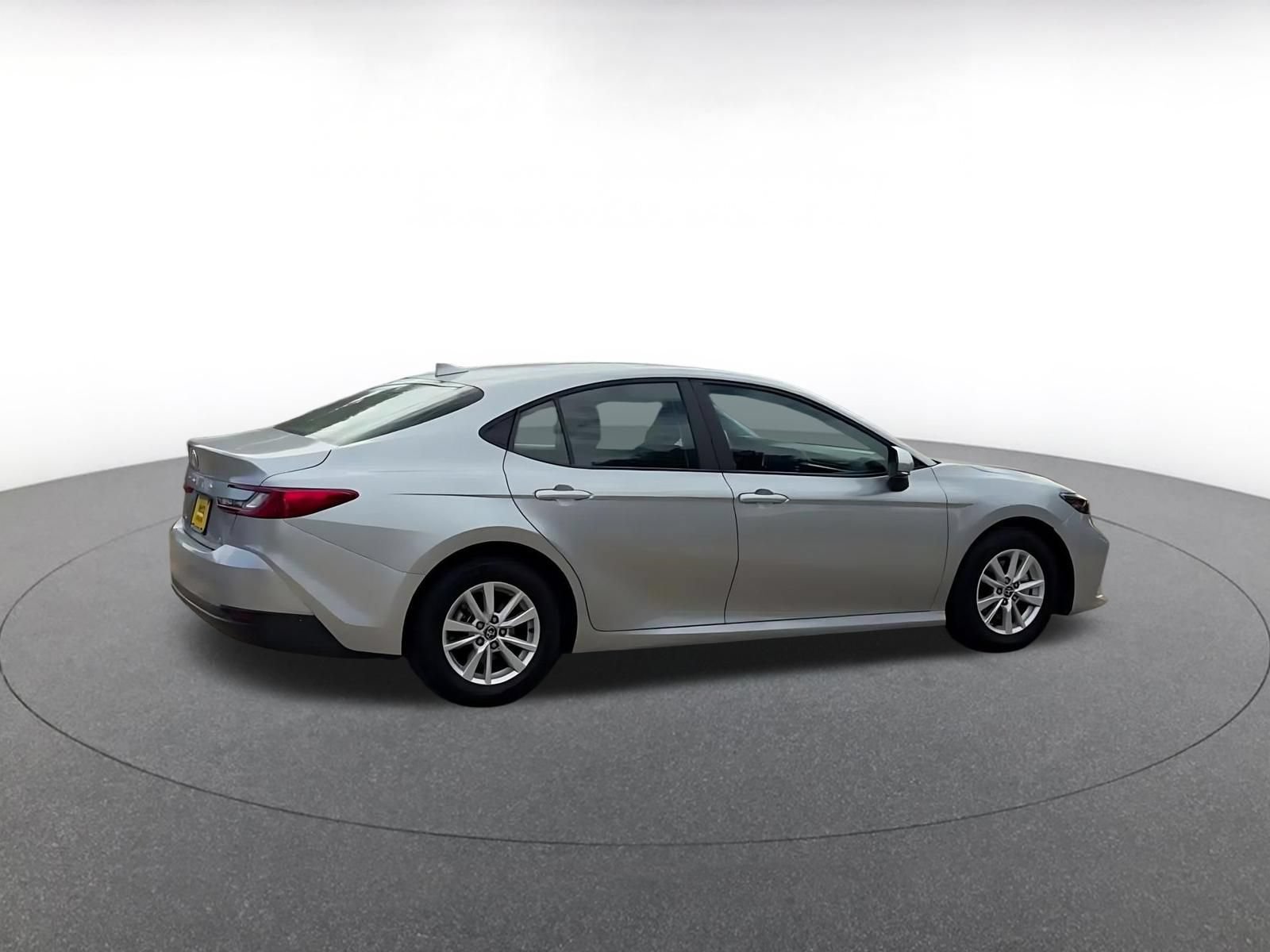 Thumbnail: 2025 Toyota Camry - 15