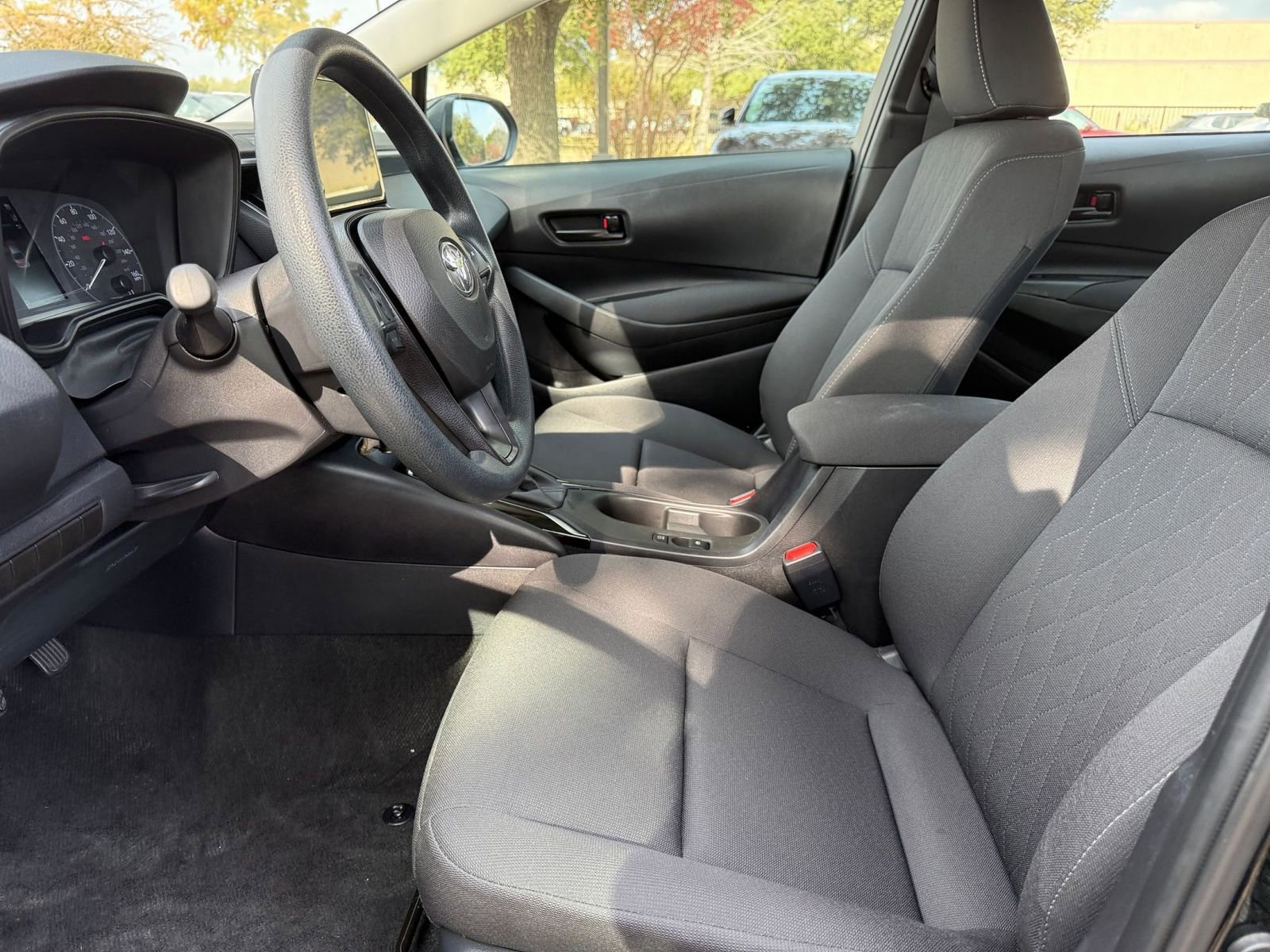 Thumbnail: 2025 Toyota Corolla - 27