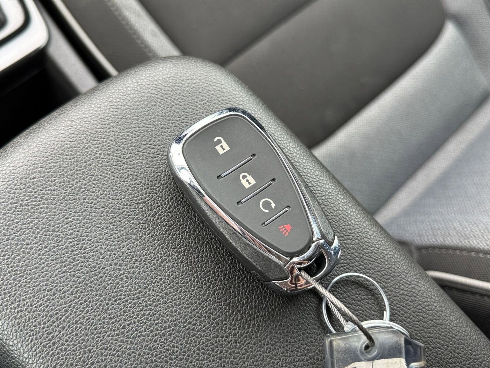 Thumbnail: 2025 Chevrolet TrailBlazer - 23