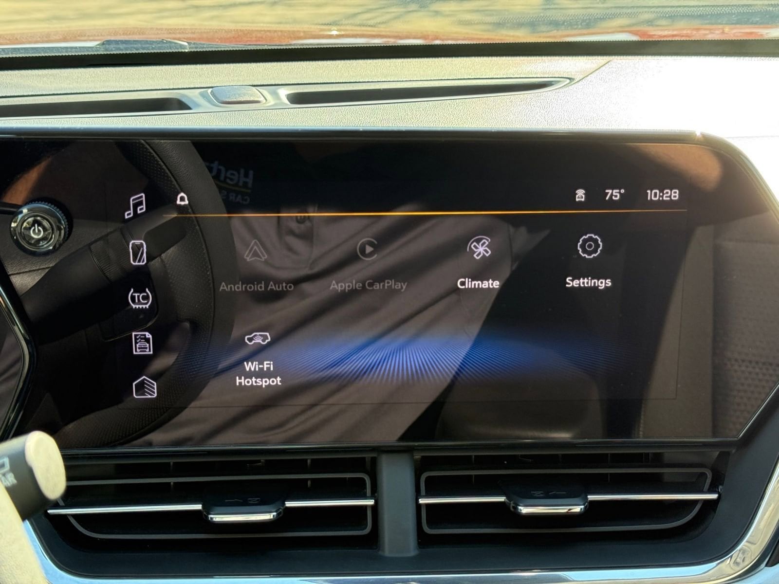 Thumbnail: 2025 Chevrolet Trax - 21