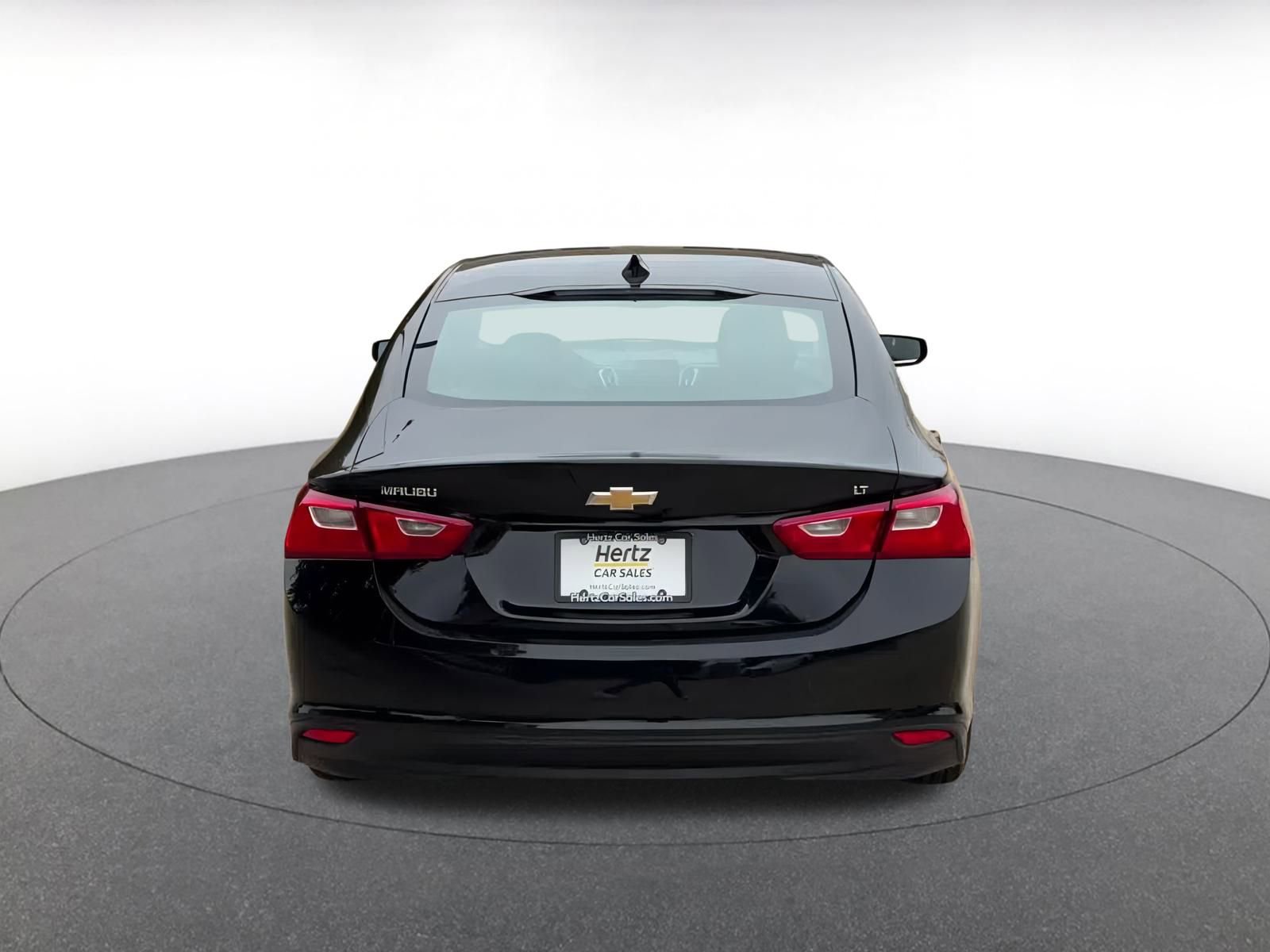 Thumbnail: 2024 Chevrolet Malibu - 12