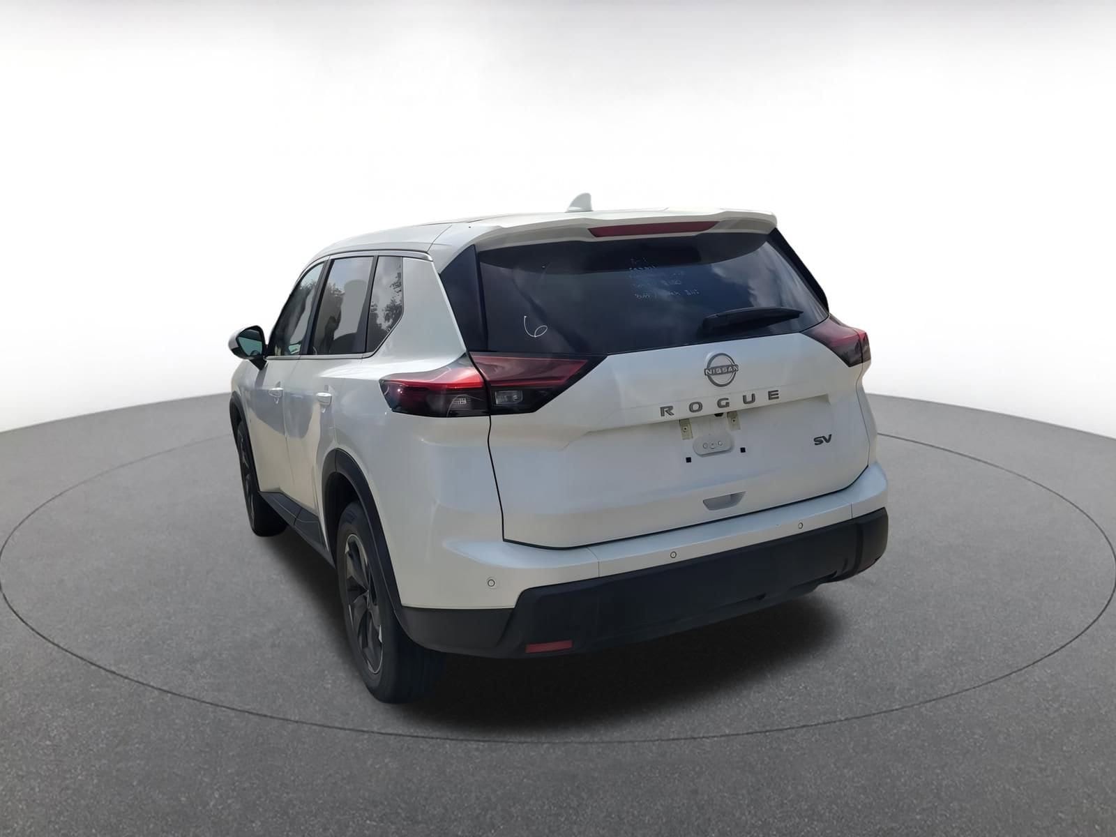 Thumbnail: 2024 Nissan Rogue - 3