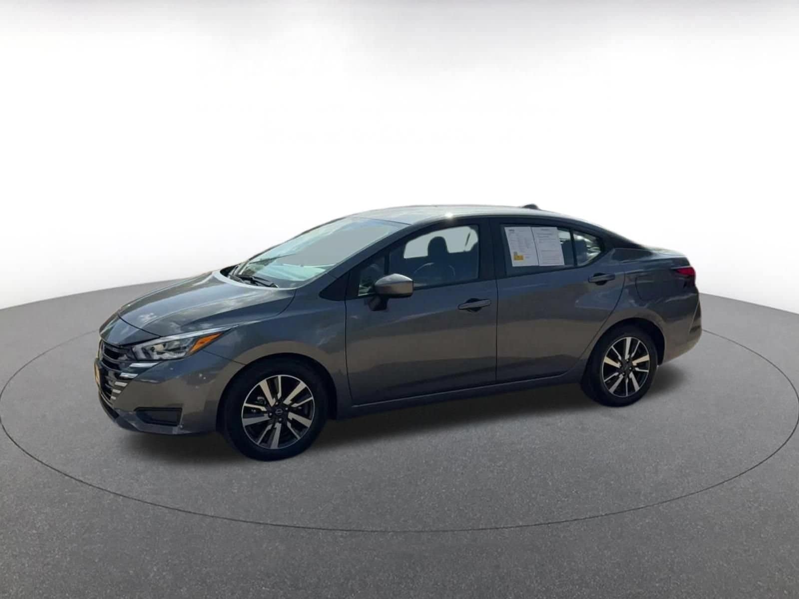 2025 Nissan Versa Sedan SV - Photo 6