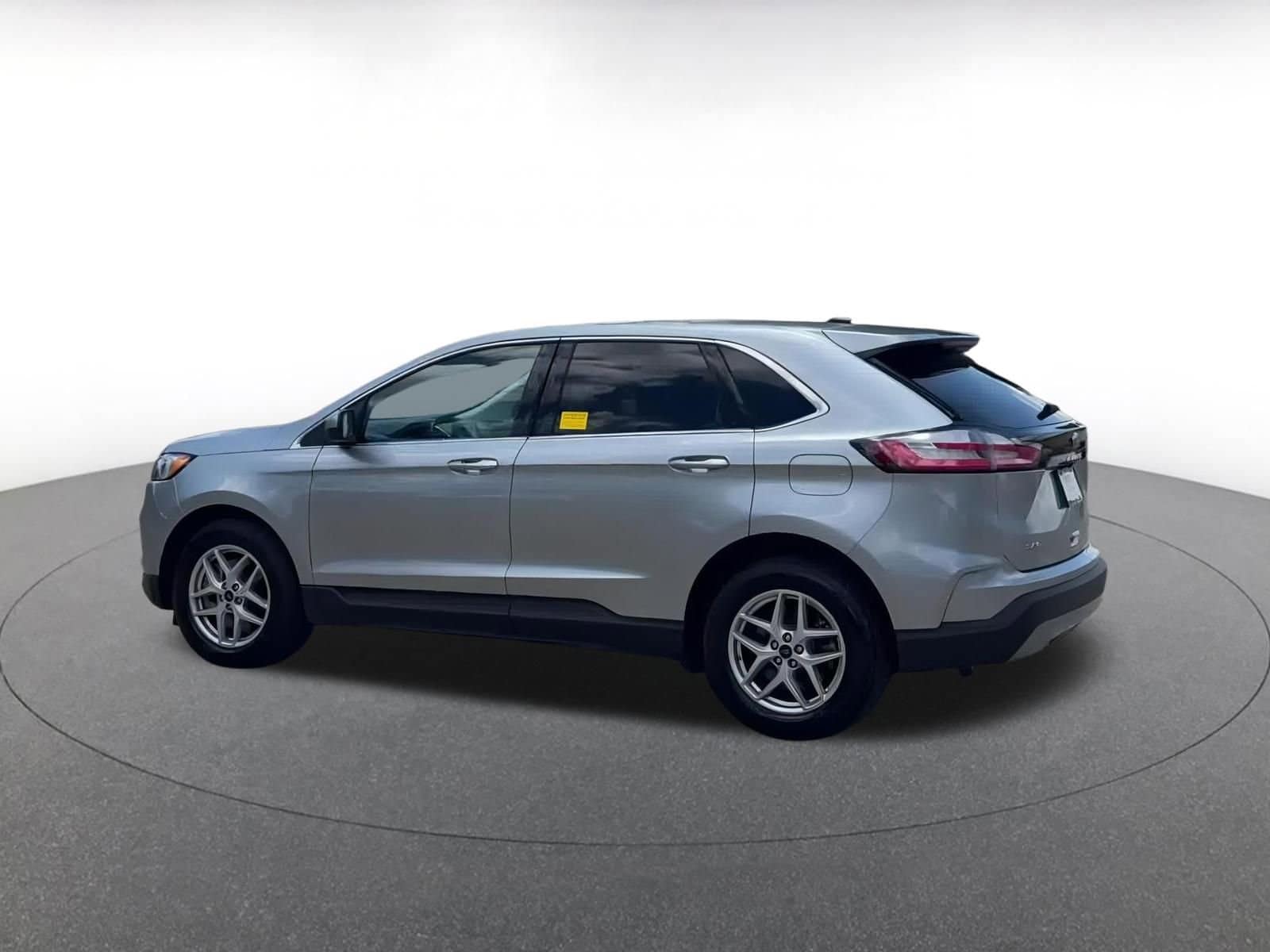 Thumbnail: 2024 Ford Edge - 10