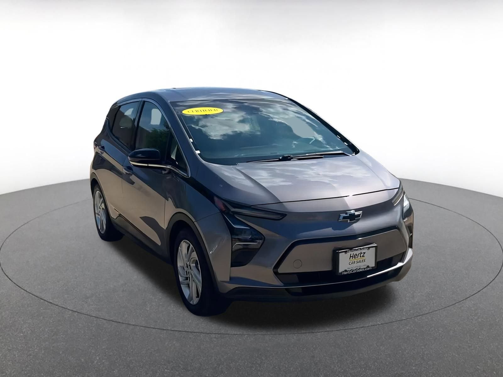 Thumbnail: 2023 Chevrolet Bolt EV - 4