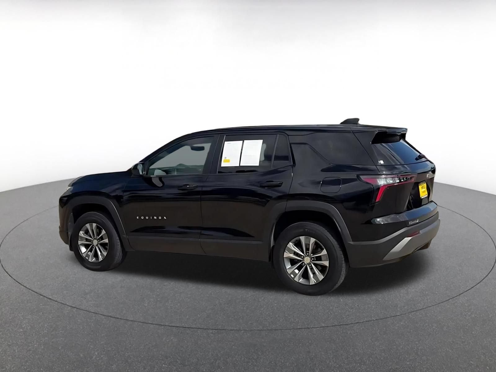 Thumbnail: 2025 Chevrolet Equinox - 10