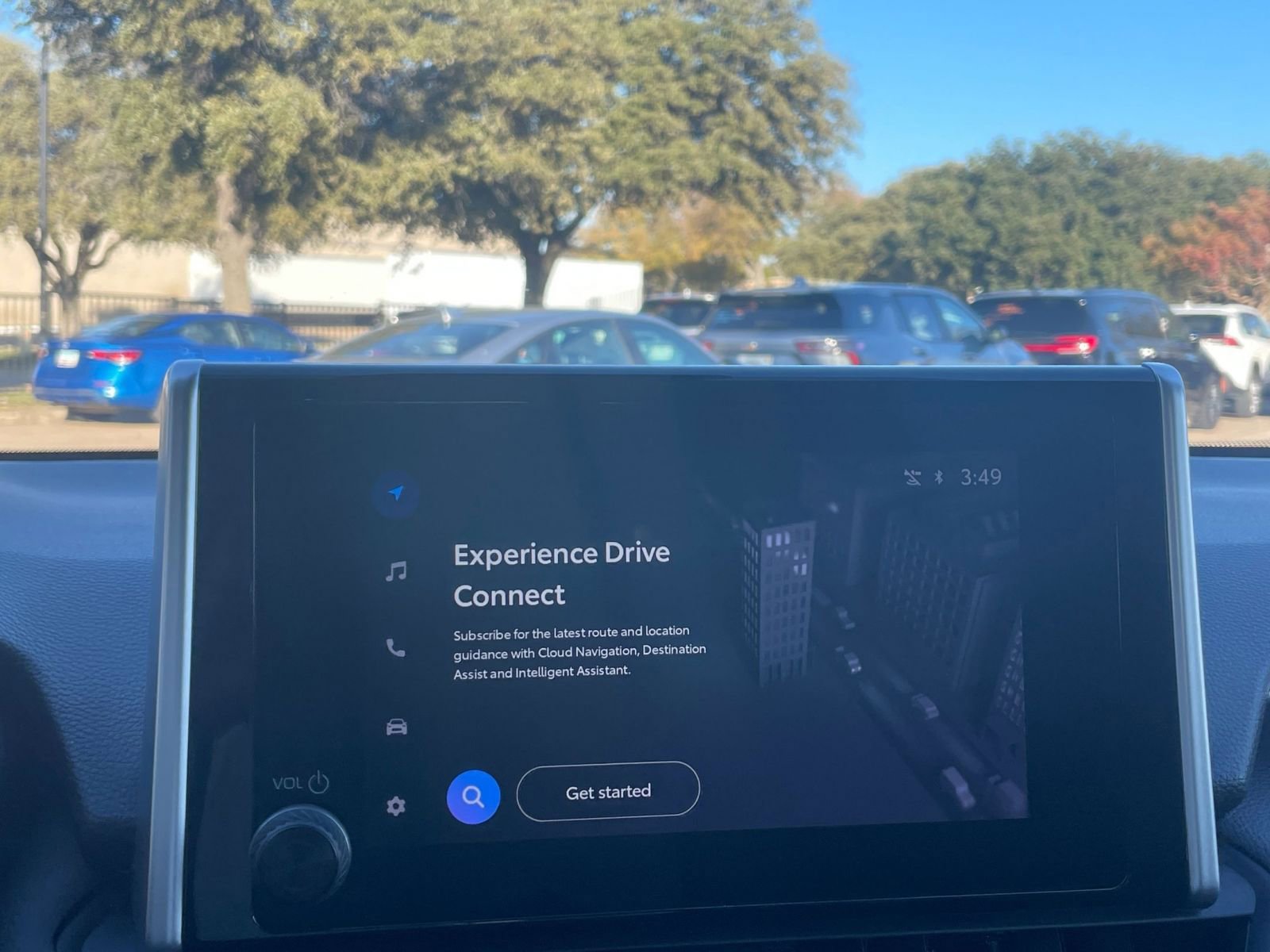 Thumbnail: 2025 Toyota RAV4 - 21