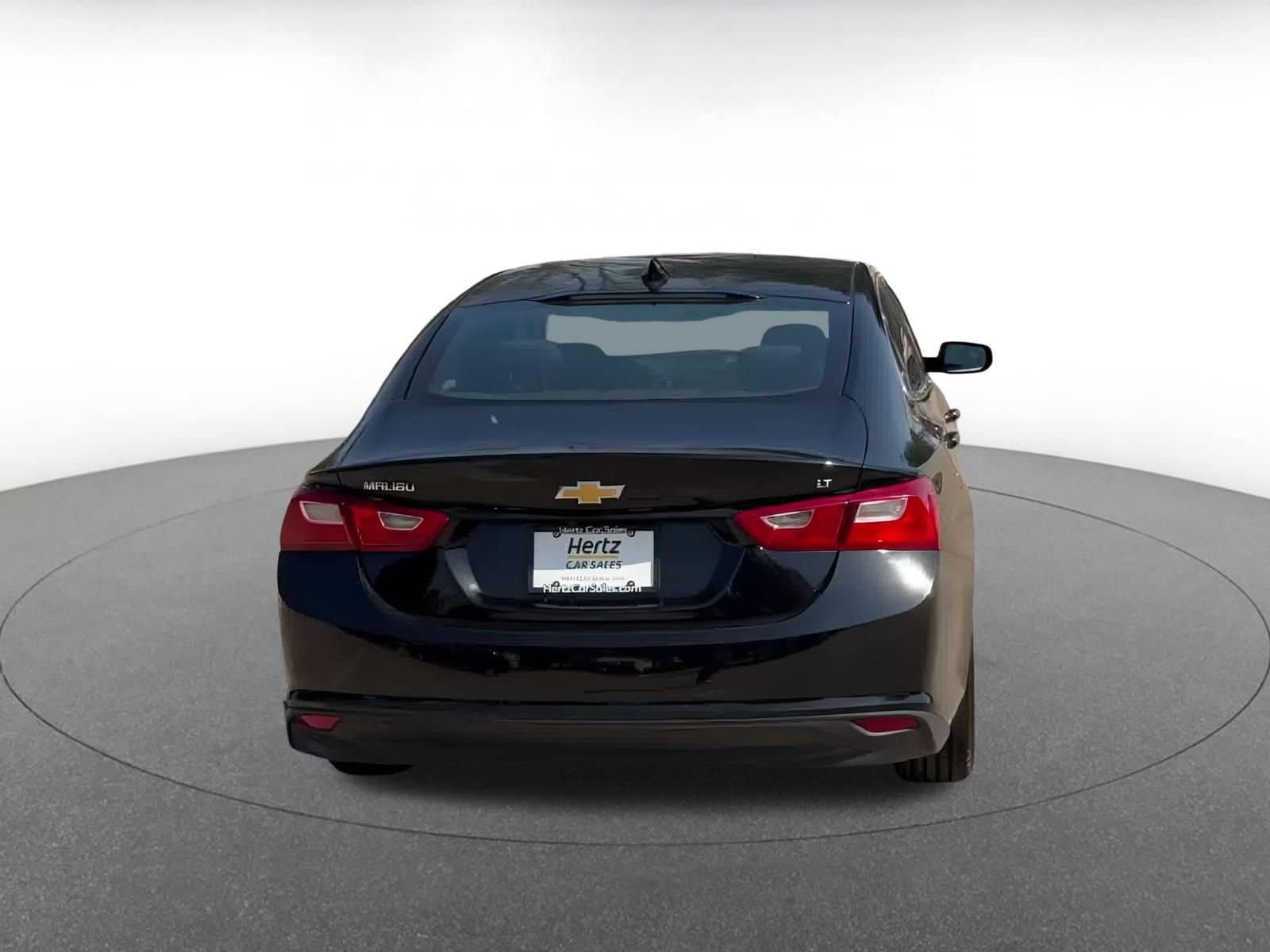 Thumbnail: 2023 Chevrolet Malibu - 12