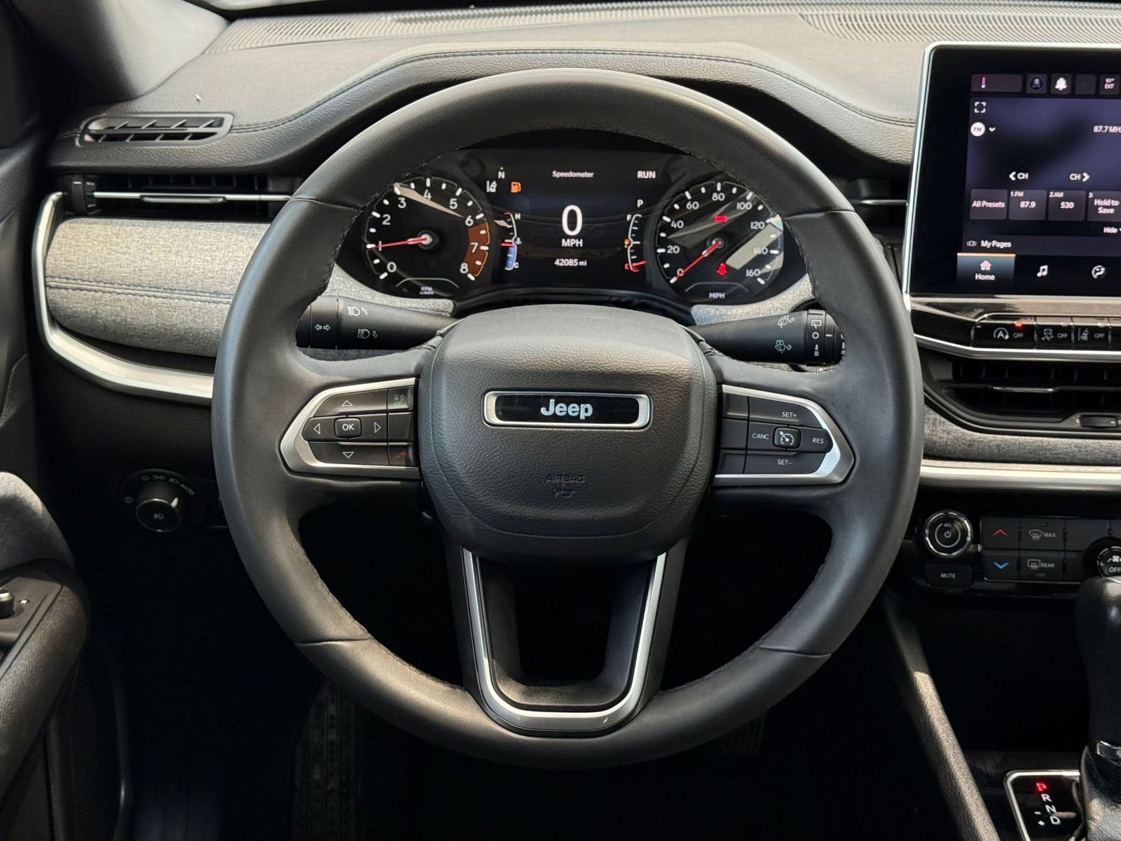 Thumbnail: 2023 Jeep Compass - 28