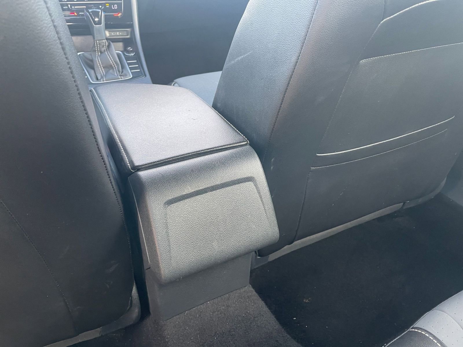 Thumbnail: 2025 Volkswagen Jetta - 25