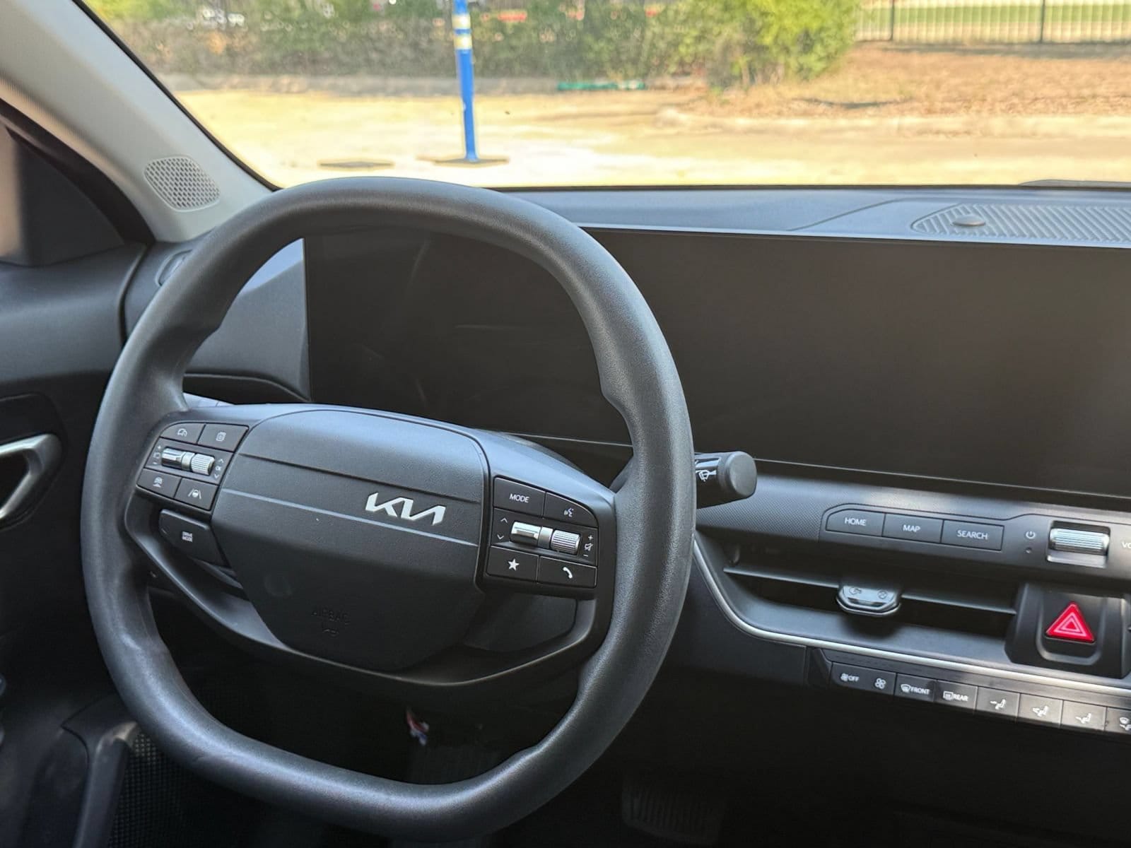 Thumbnail: 2026 Kia K4 - 31