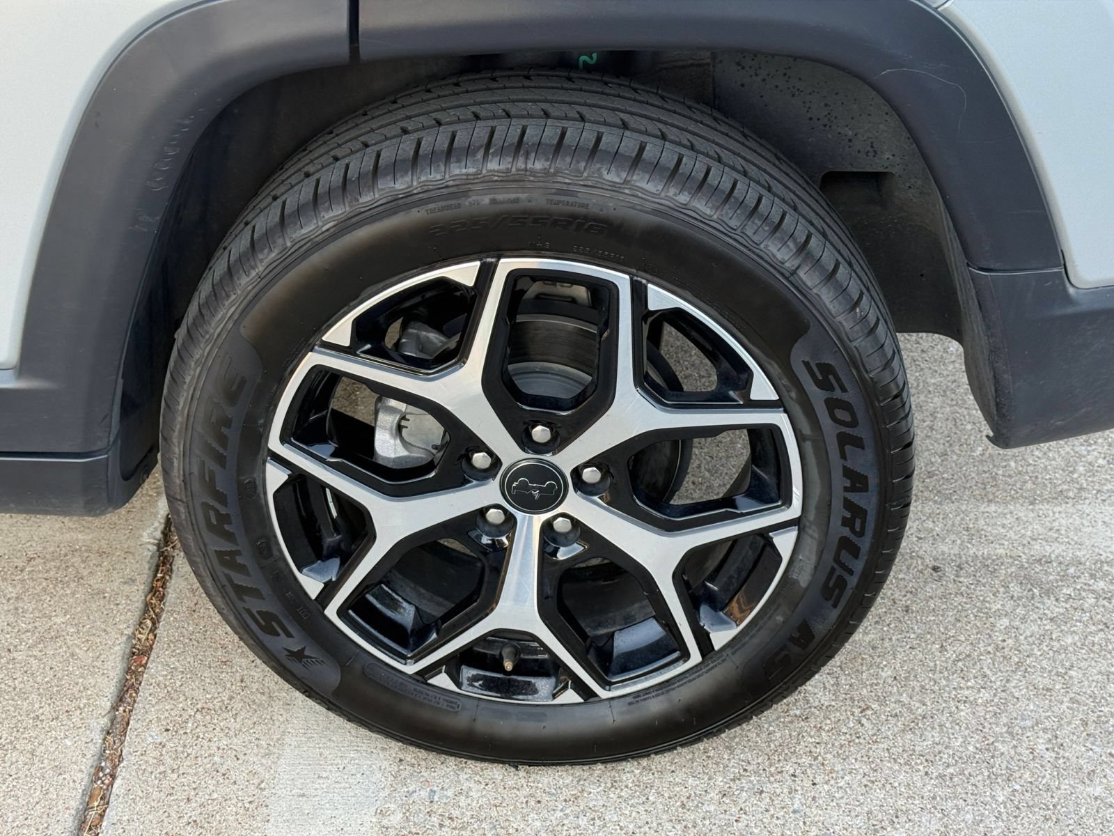 Thumbnail: 2025 Jeep Compass - 29
