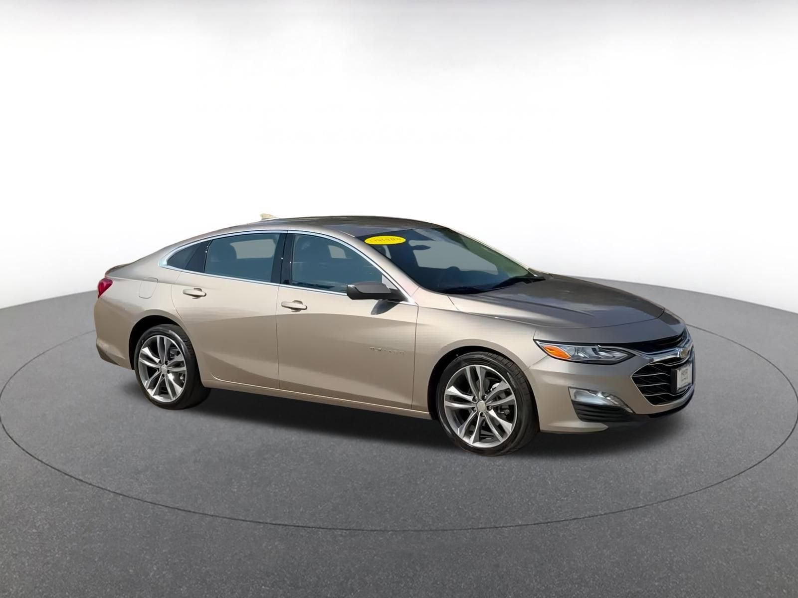 Thumbnail: 2024 Chevrolet Malibu - 2