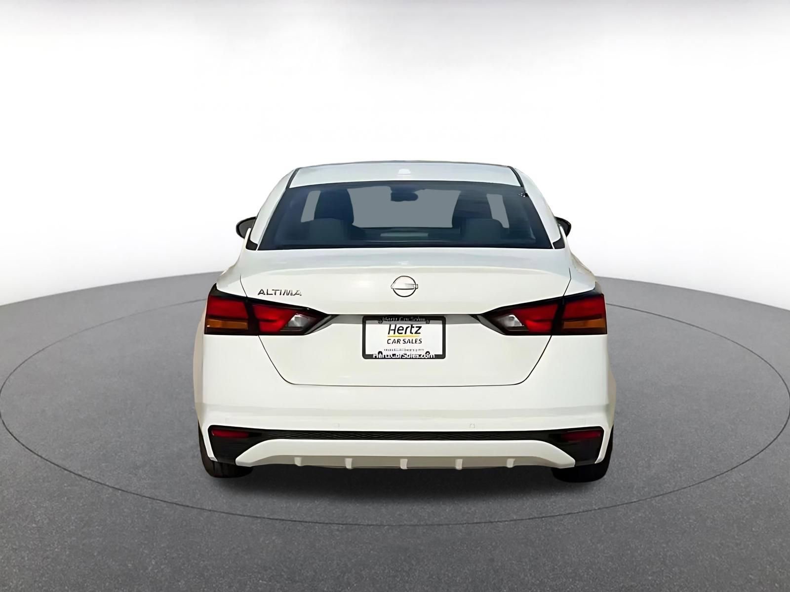 Thumbnail: 2025 Nissan Altima - 12