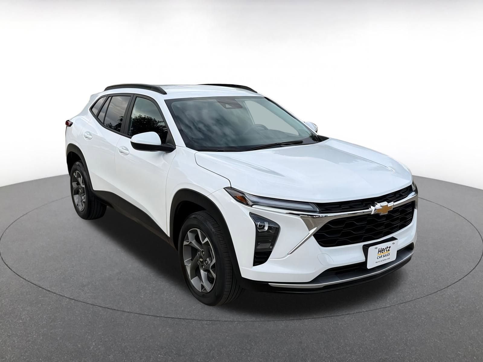 Thumbnail: 2025 Chevrolet Trax - 1