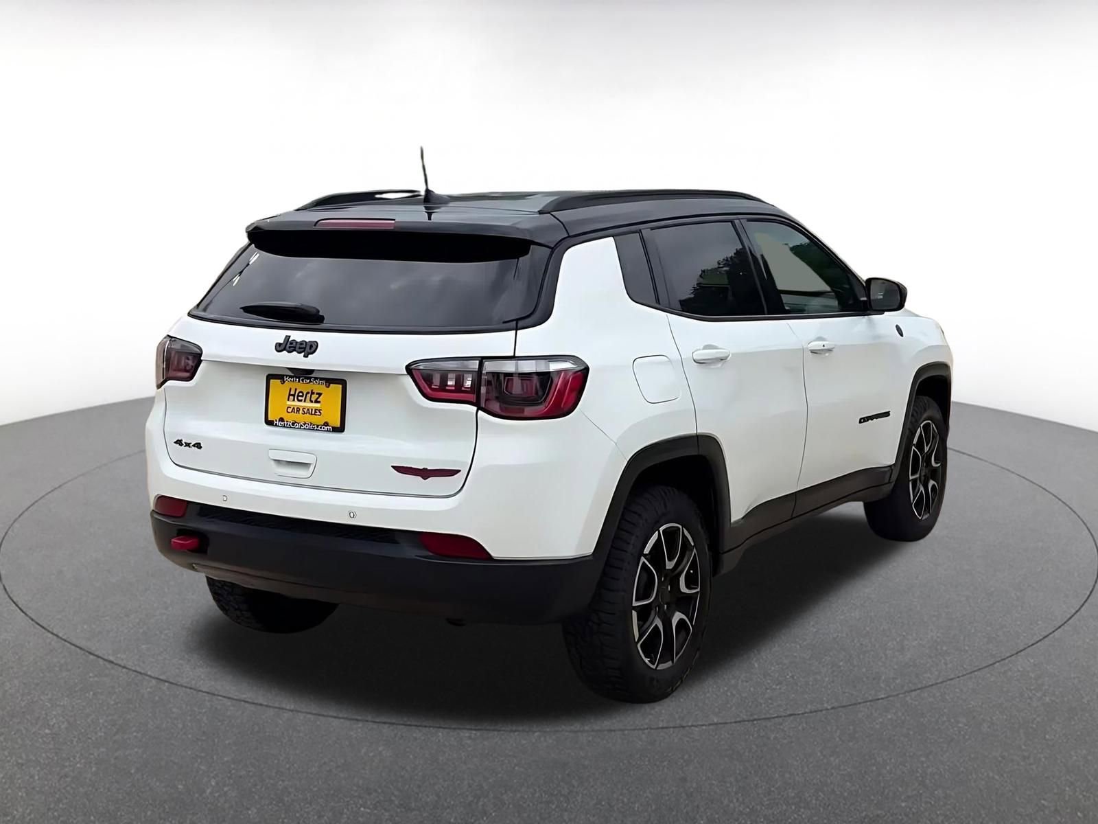 Thumbnail: 2025 Jeep Compass - 14