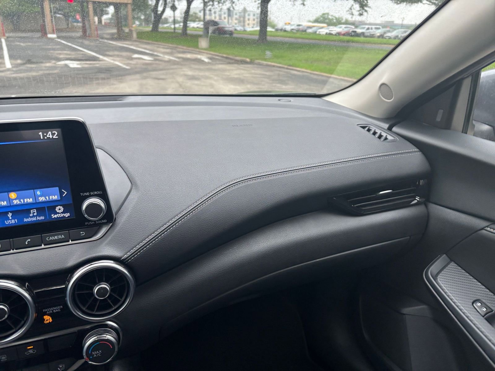 Thumbnail: 2025 Nissan Sentra - 30
