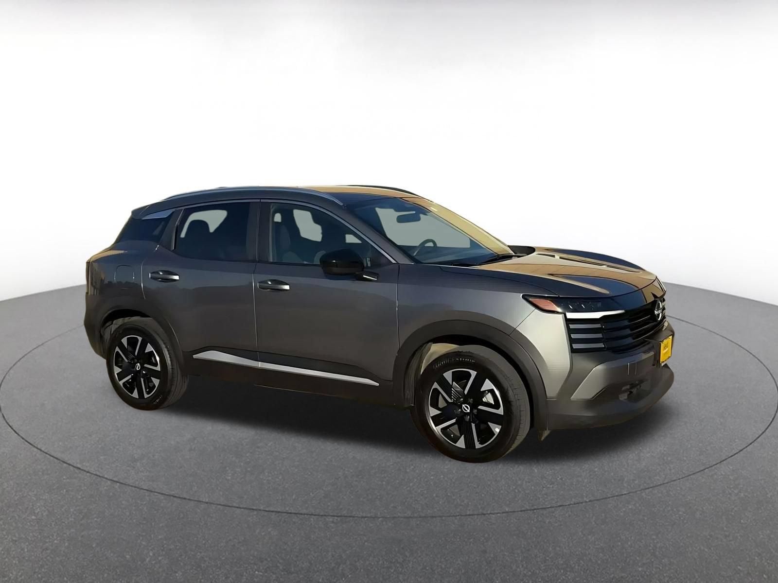 Thumbnail: 2026 Nissan Kicks - 2