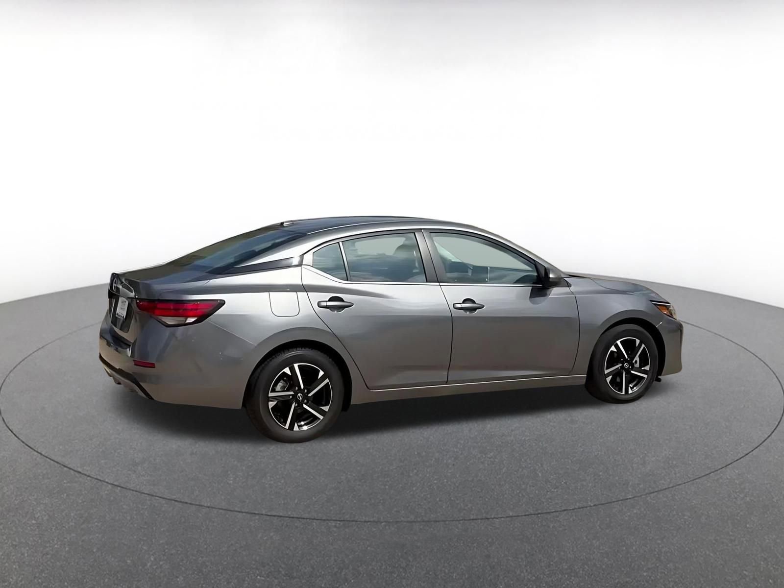 Thumbnail: 2025 Nissan Sentra - 14