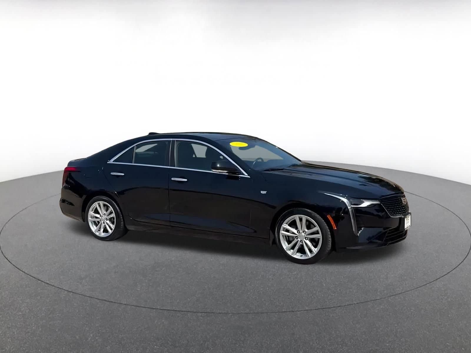 Thumbnail: 2024 Cadillac CT4 - 3